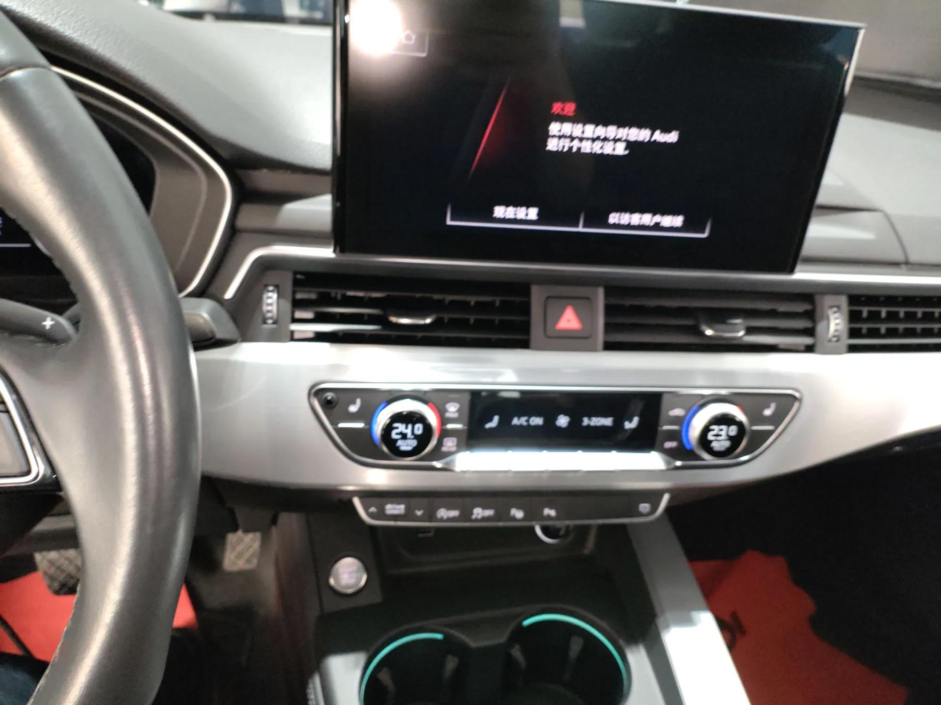 Audi A4L 2022 40 TFSI Luxury Dynamic Model — миниатюра 16
