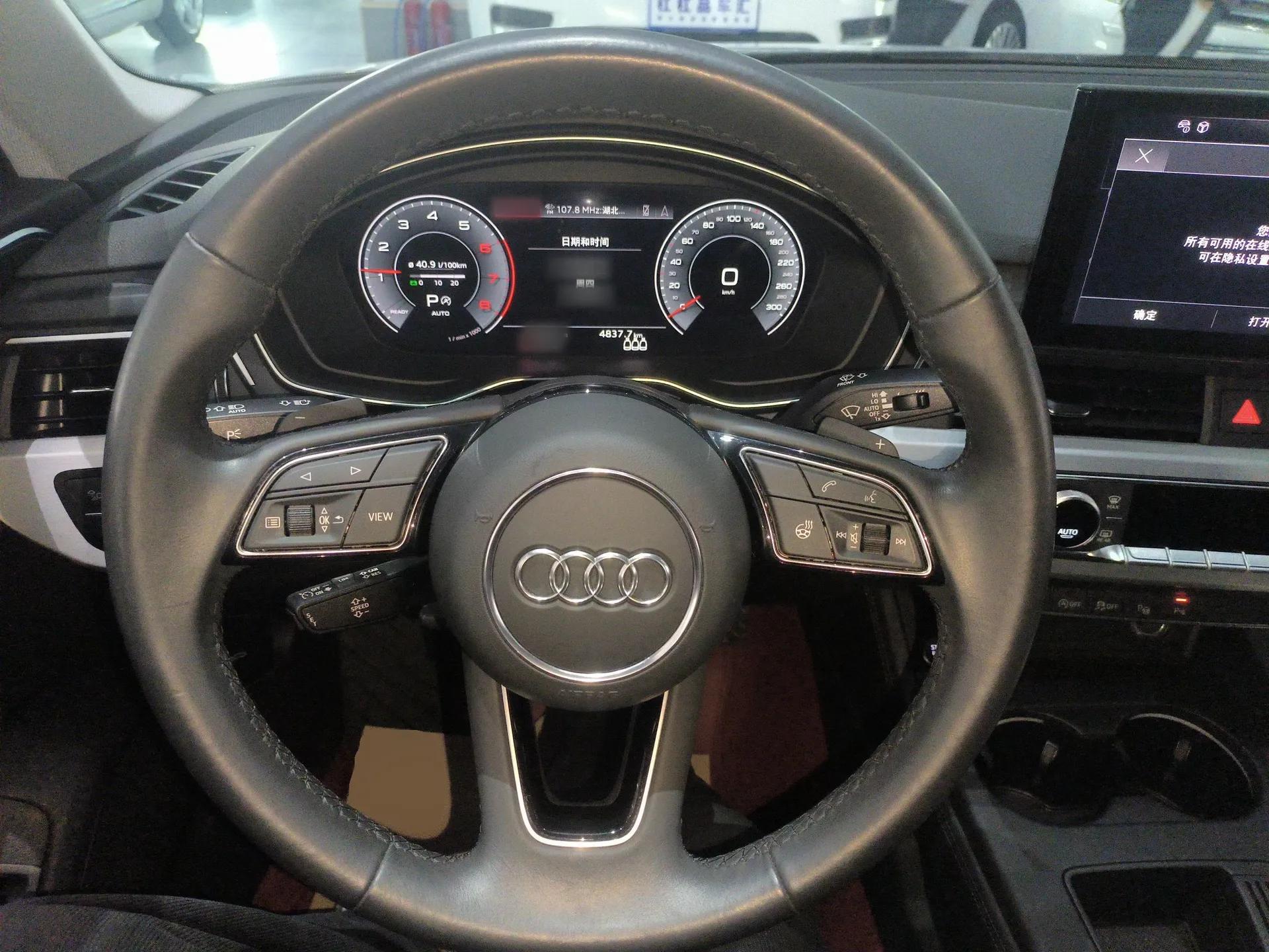 Audi A4L 2022 40 TFSI Luxury Dynamic Model — миниатюра 14