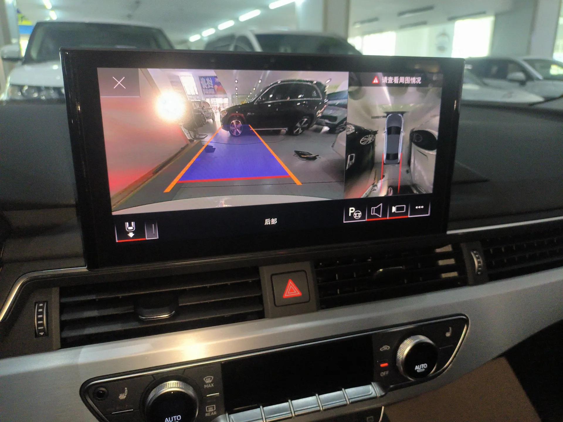 Audi A4L 2022 40 TFSI Luxury Dynamic Model — миниатюра 16