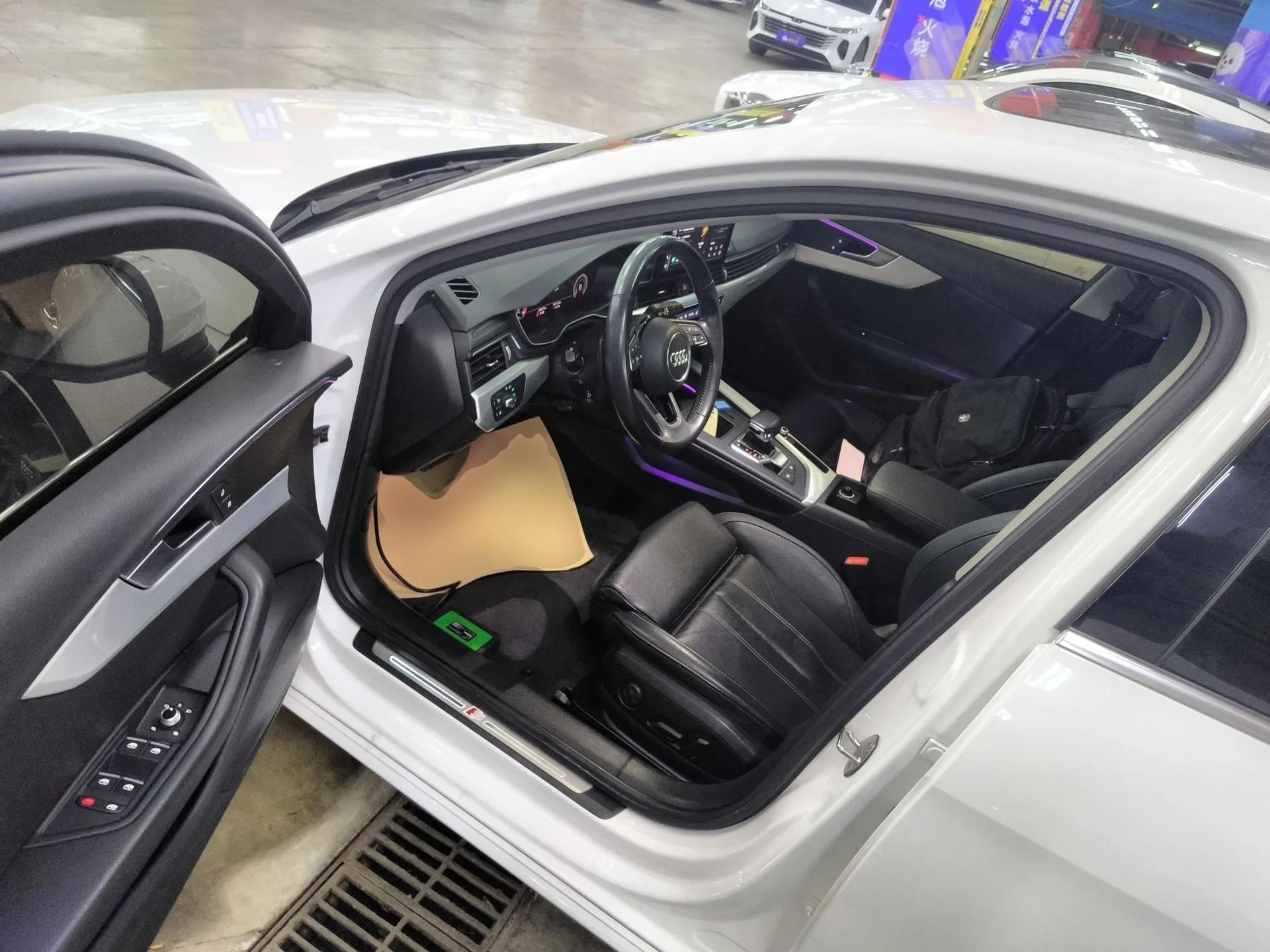 Audi A4L 2020 40 TFSI quattro Luxury Dynamic Model — миниатюра 19