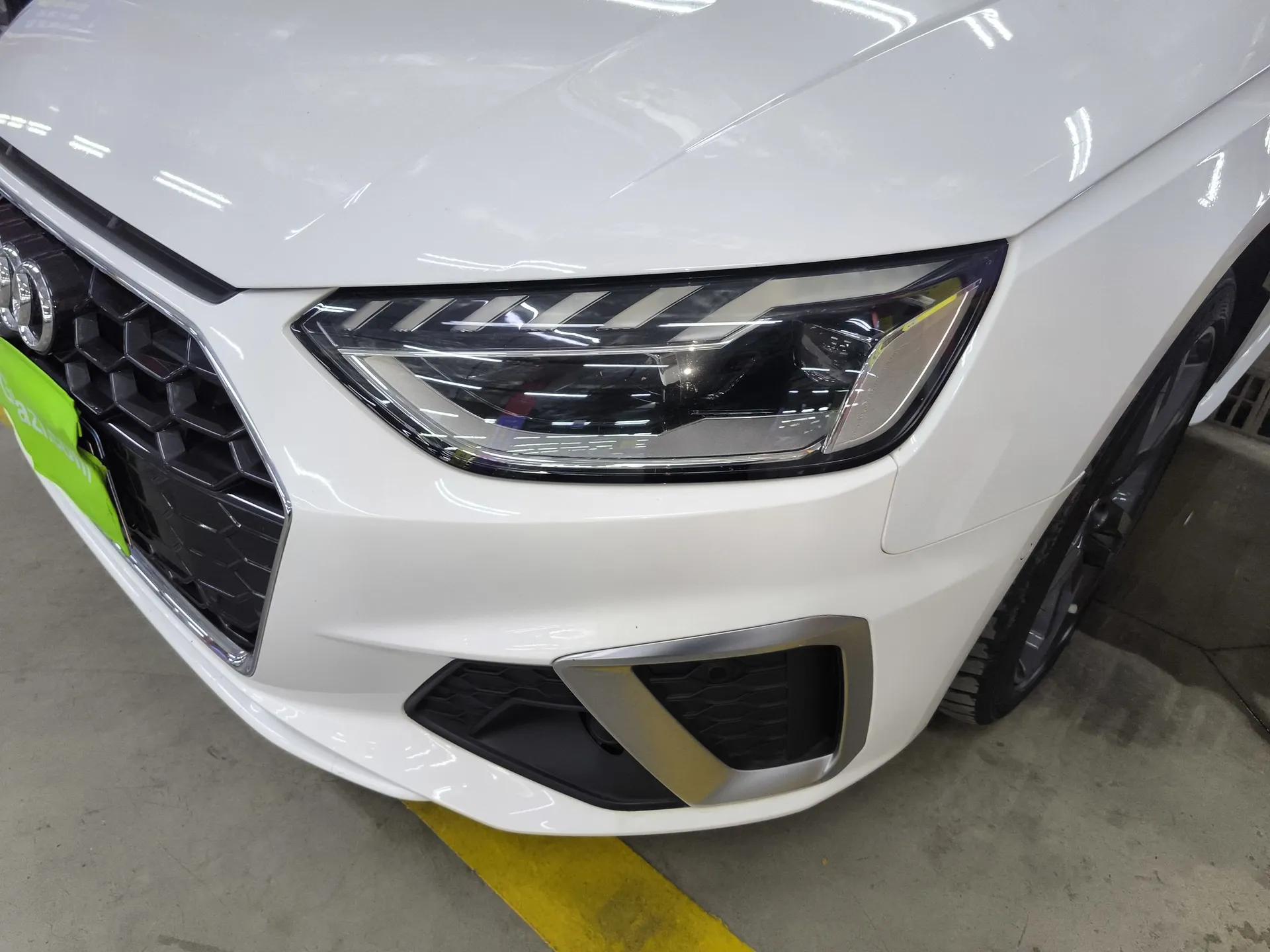 Audi A4L 2020 40 TFSI quattro Luxury Dynamic Model — миниатюра 9