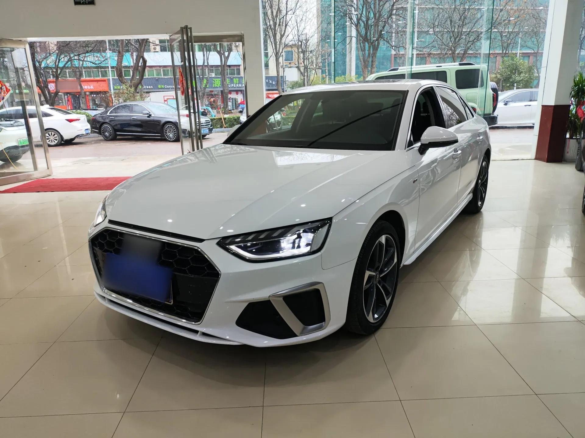 Audi A4L 2023 40 TFSI Fashion Dynamic Model — миниатюра 1