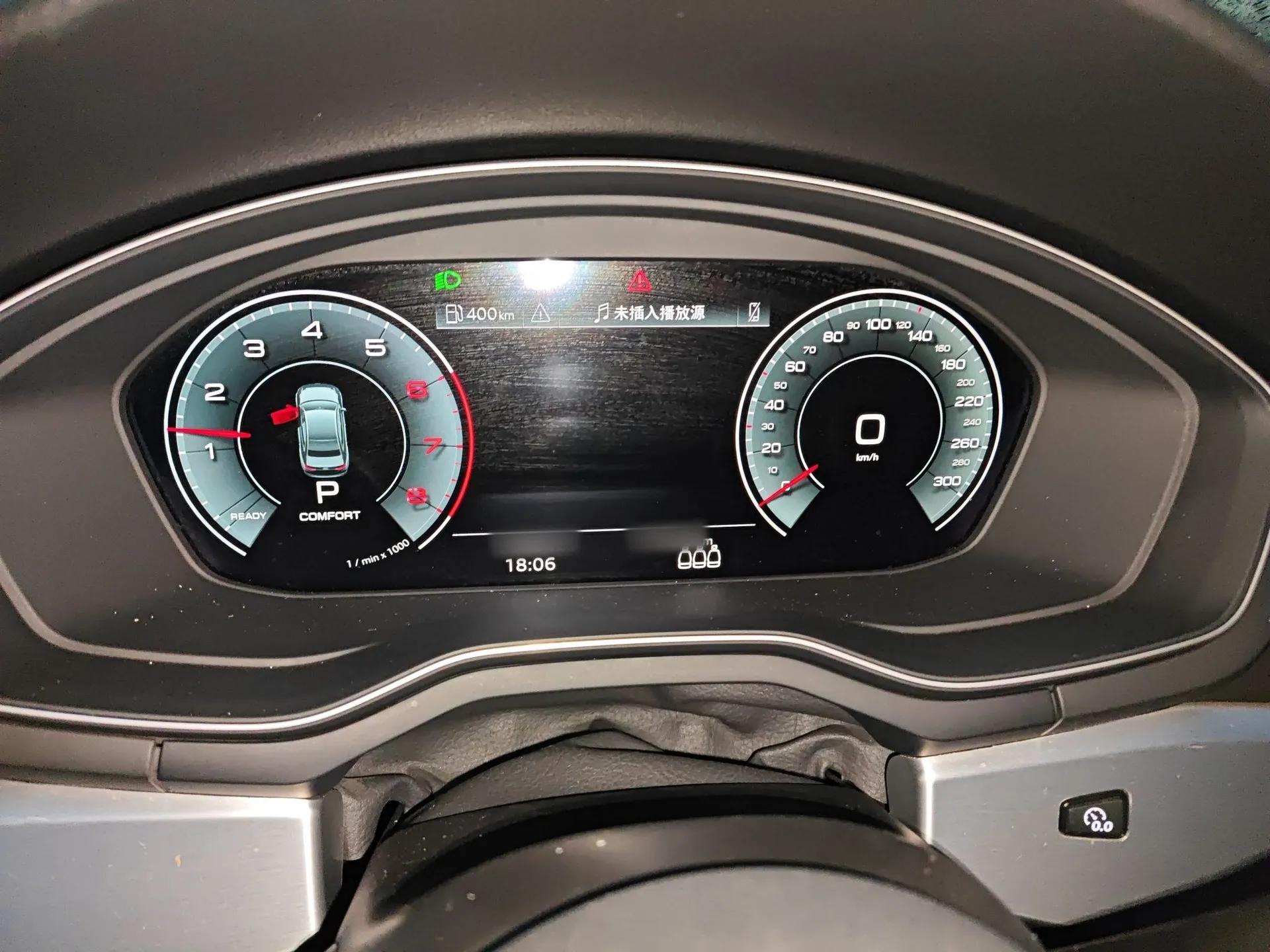 Audi A4L 2022 40 TFSI Fashion Dynamic Model — миниатюра 12