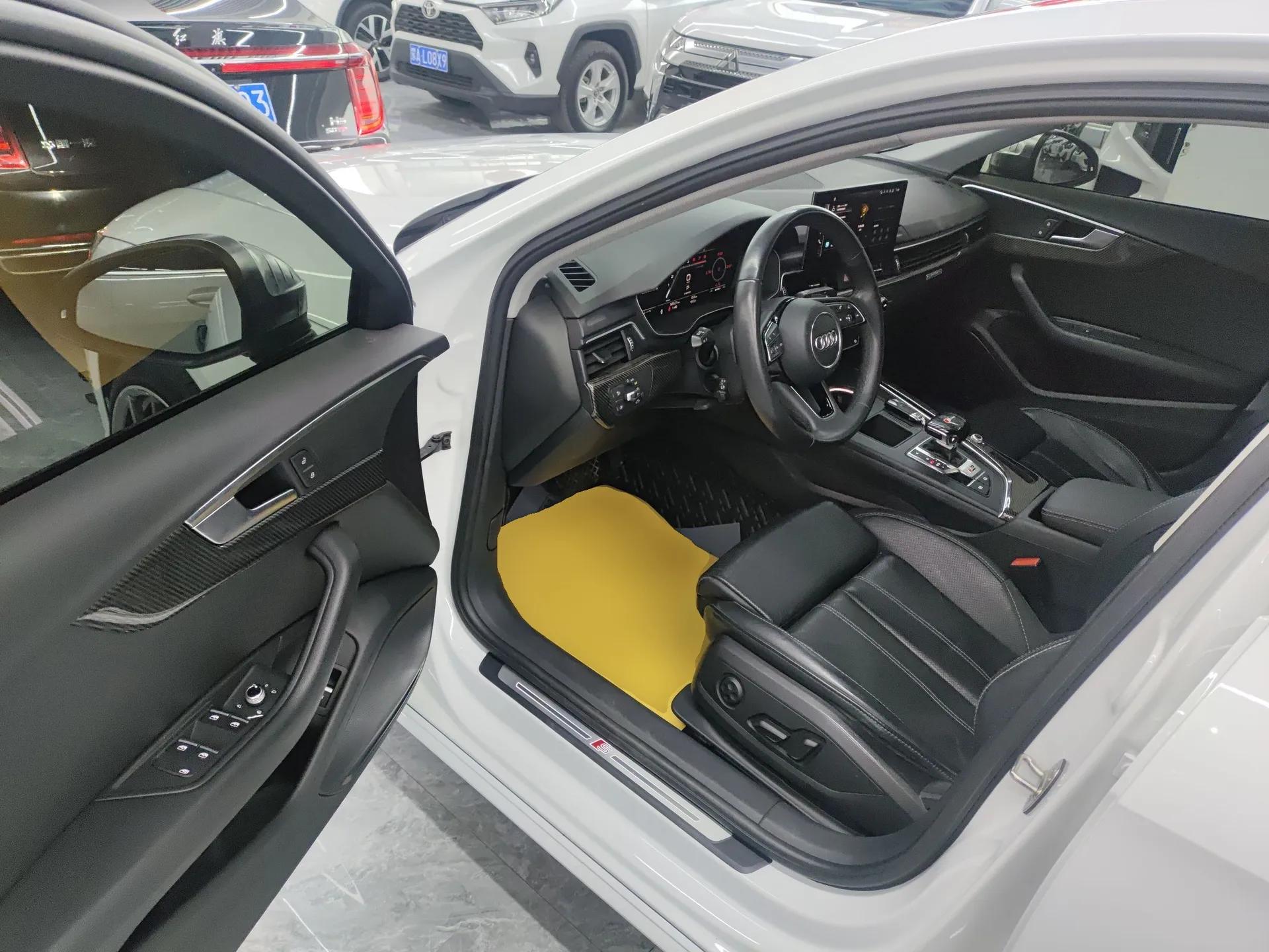 Audi A4L 2020 40 TFSI Fashion Dynamic Model — миниатюра 18