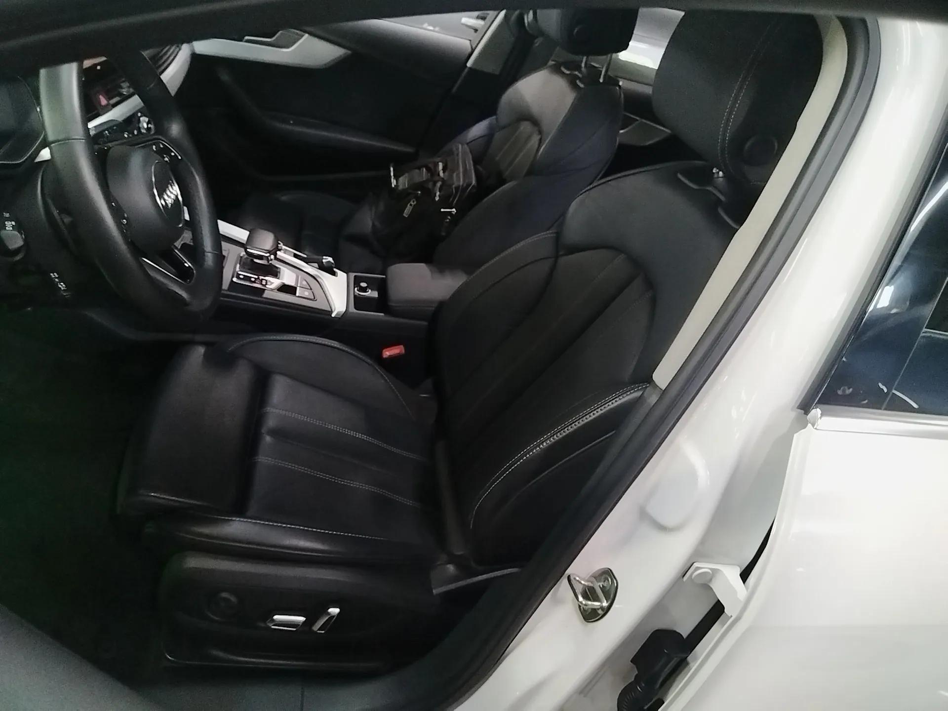 Audi A4L 2024 40 TFSI Fashion Dynamic Model — миниатюра 17