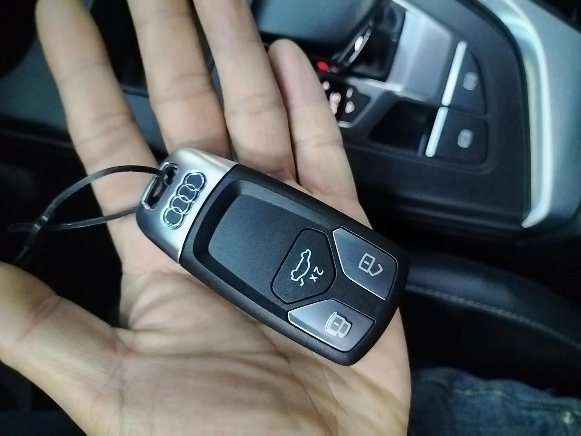 Audi A4L 2024 40 TFSI Fashion Dynamic Model — миниатюра 22