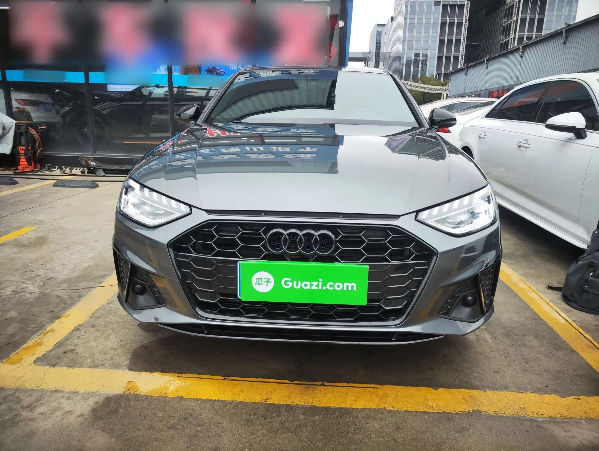 Audi A4L 2022 40 TFSI Luxury Dynamic Model — миниатюра 2