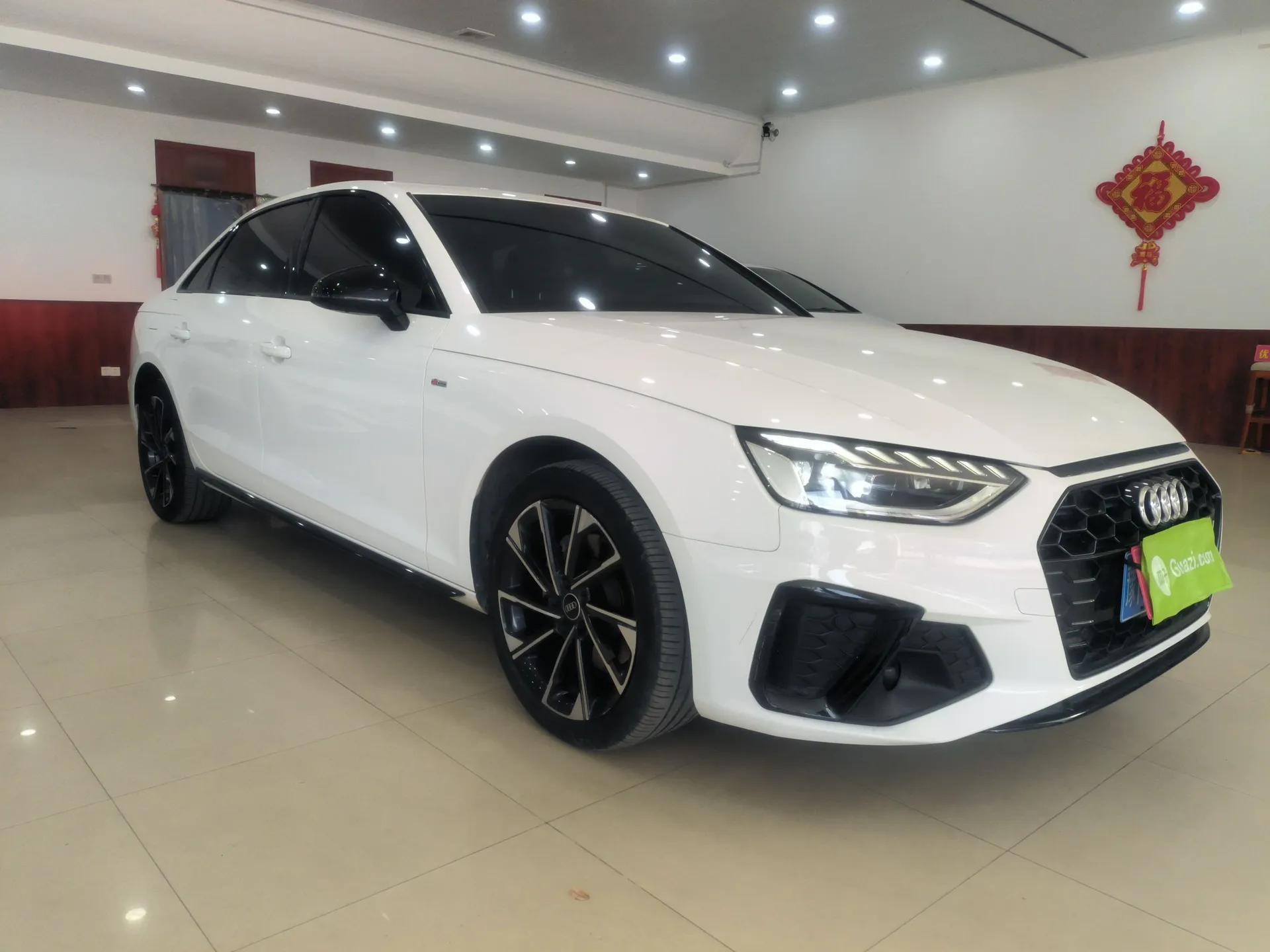 Audi A4L 2023 40 TFSI Luxury Dynamic Model — миниатюра 6