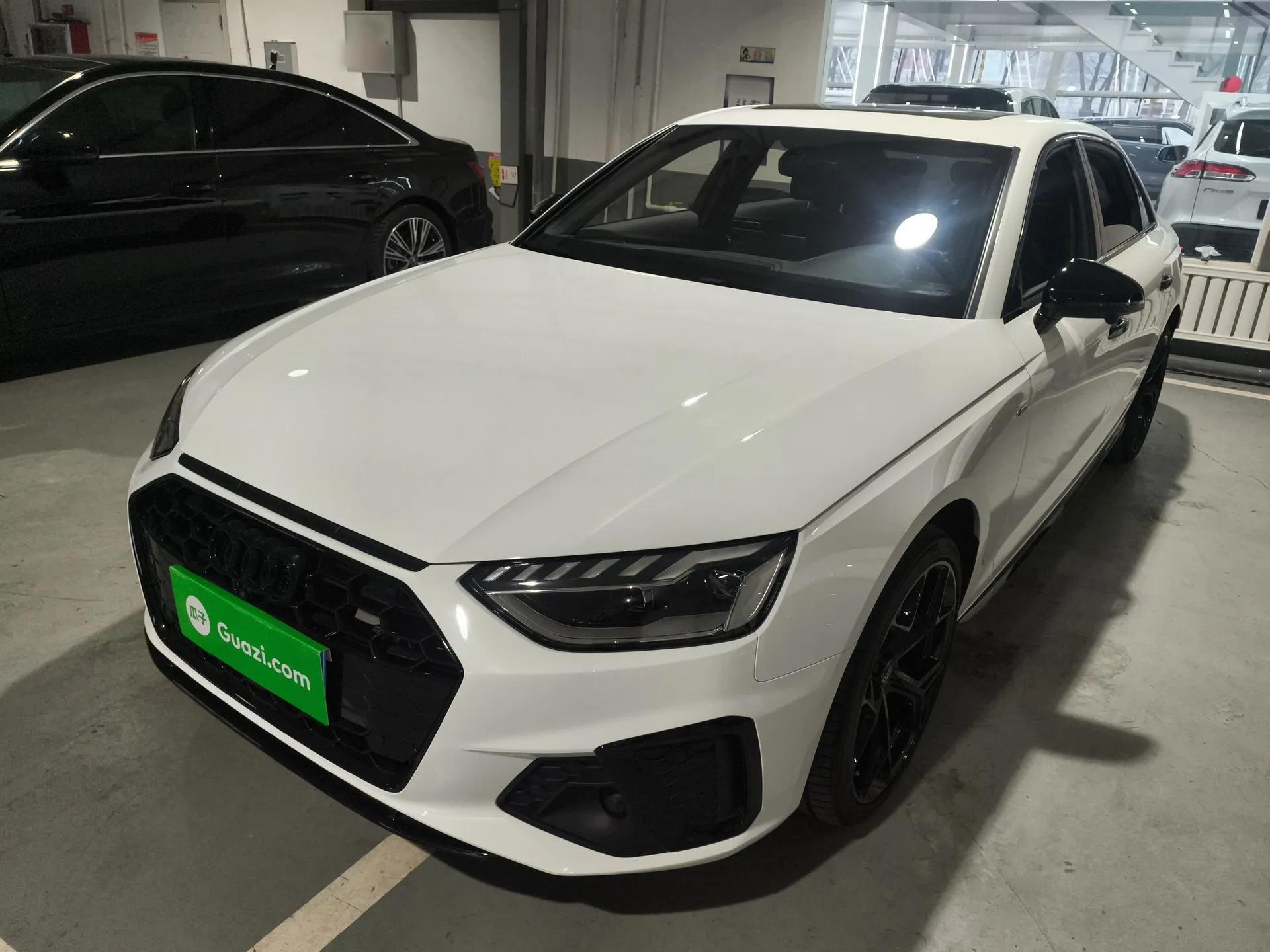 Audi A4L 2024 40 TFSI Luxury Dynamic Edition — миниатюра 1