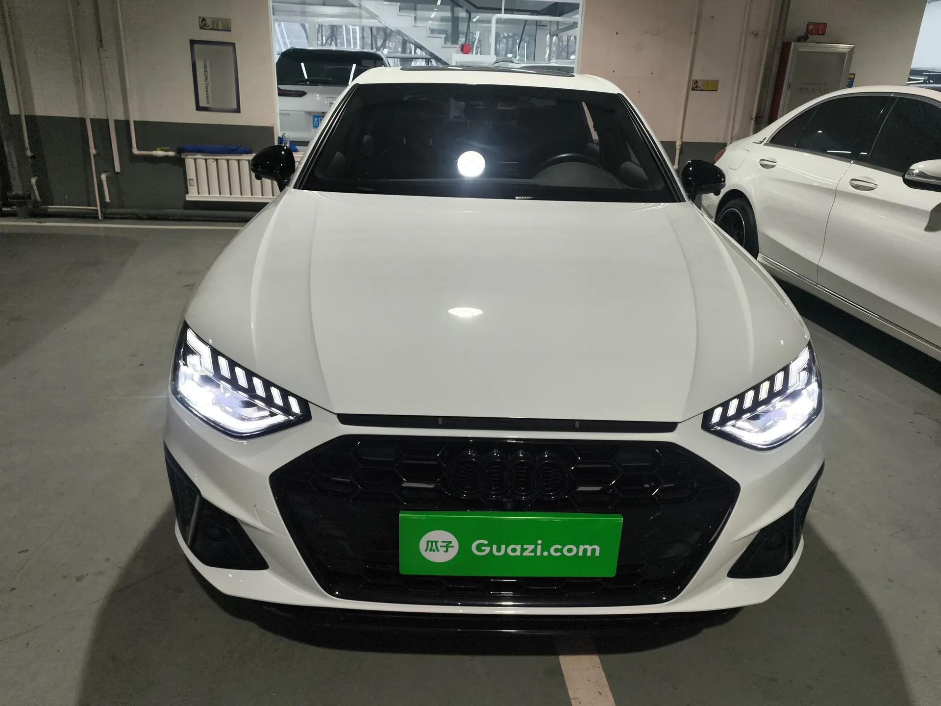 Audi A4L 2024 40 TFSI Luxury Dynamic Edition — миниатюра 2