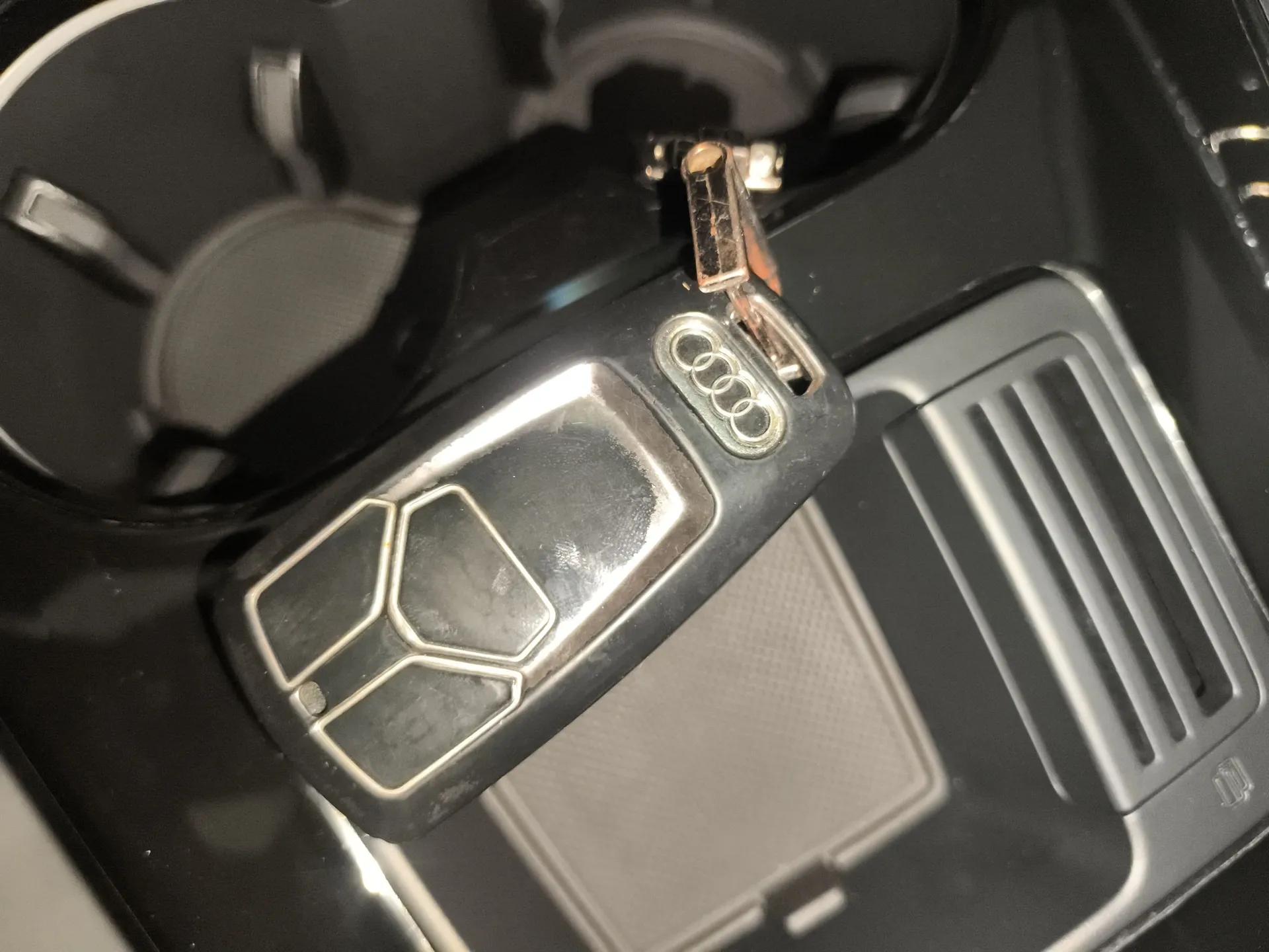 Audi A4L 2024 40 TFSI Luxury Dynamic Edition — миниатюра 12