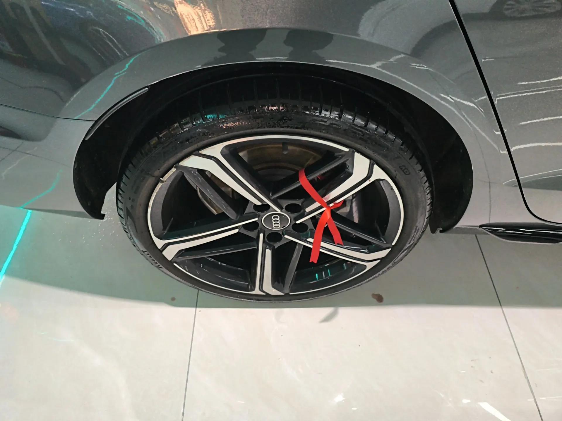 Audi A4L 2024 40 TFSI Luxury Dynamic Edition — миниатюра 10