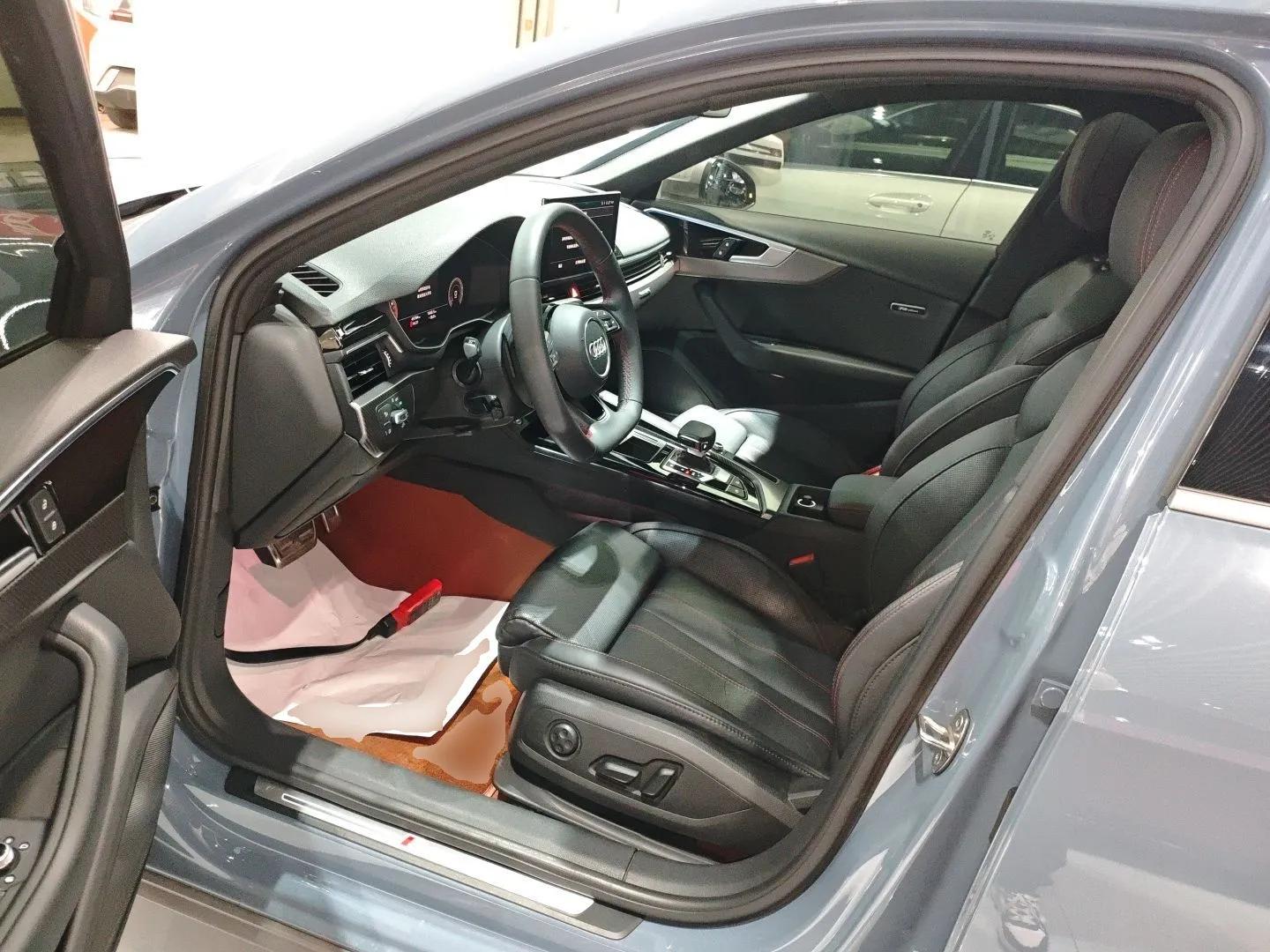 Audi A4L 2022 40 TFSI quattro RS Performance Package — миниатюра 19