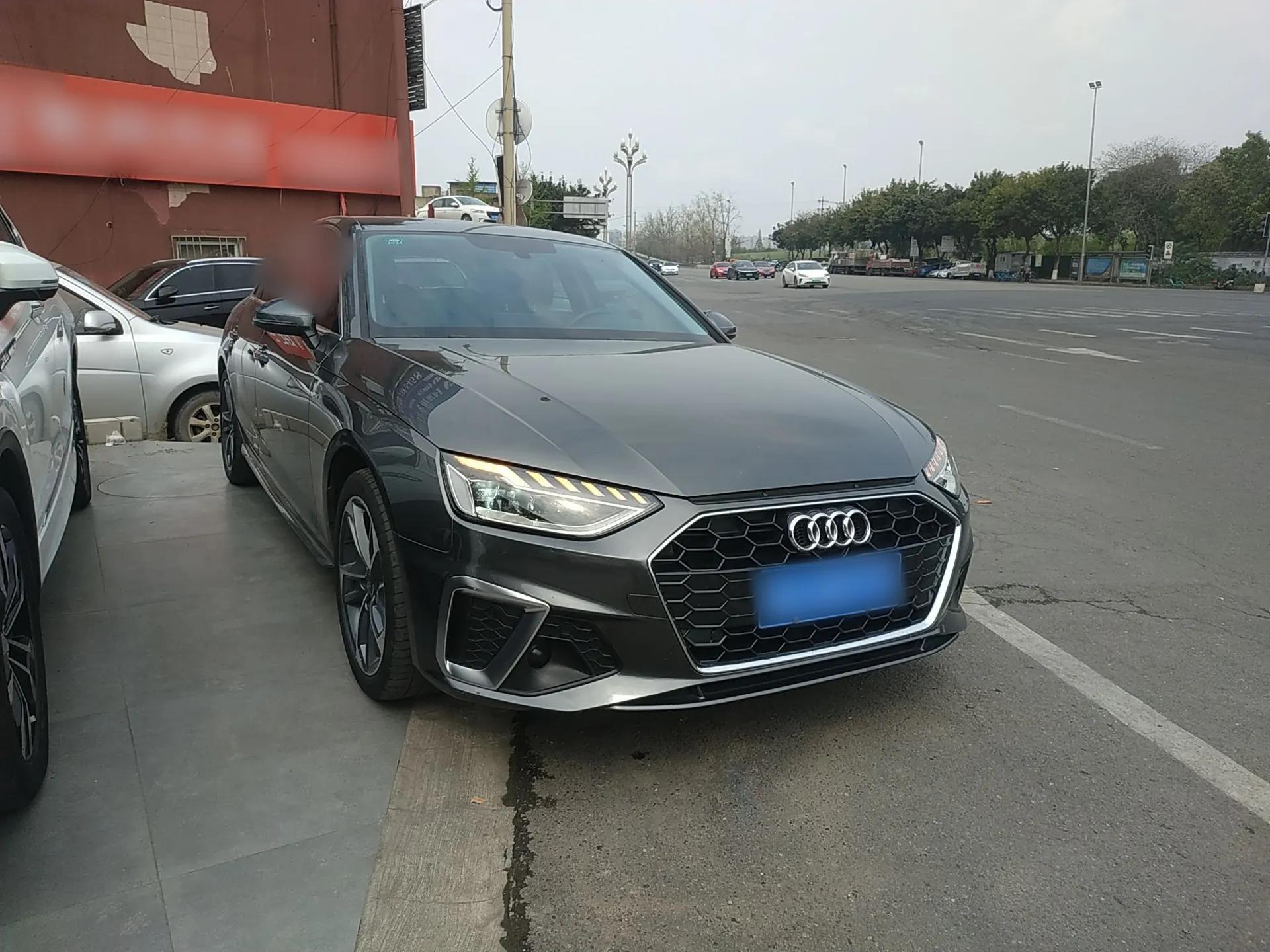 Audi A4L 2022 40 TFSI Fashion Dynamic Model — миниатюра 6