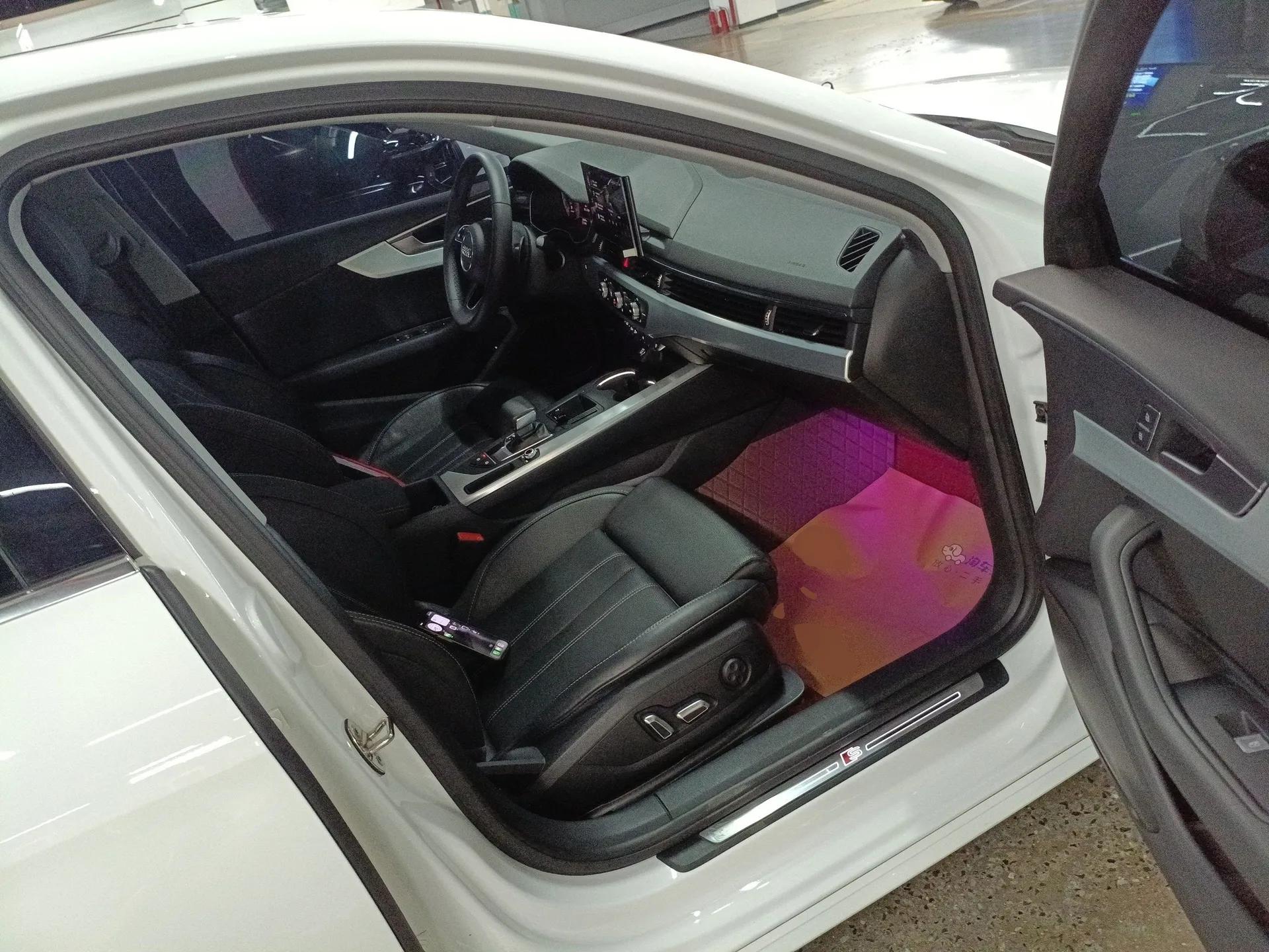 Audi A4L 2024 40 TFSI Fashion Dynamic Model — миниатюра 23