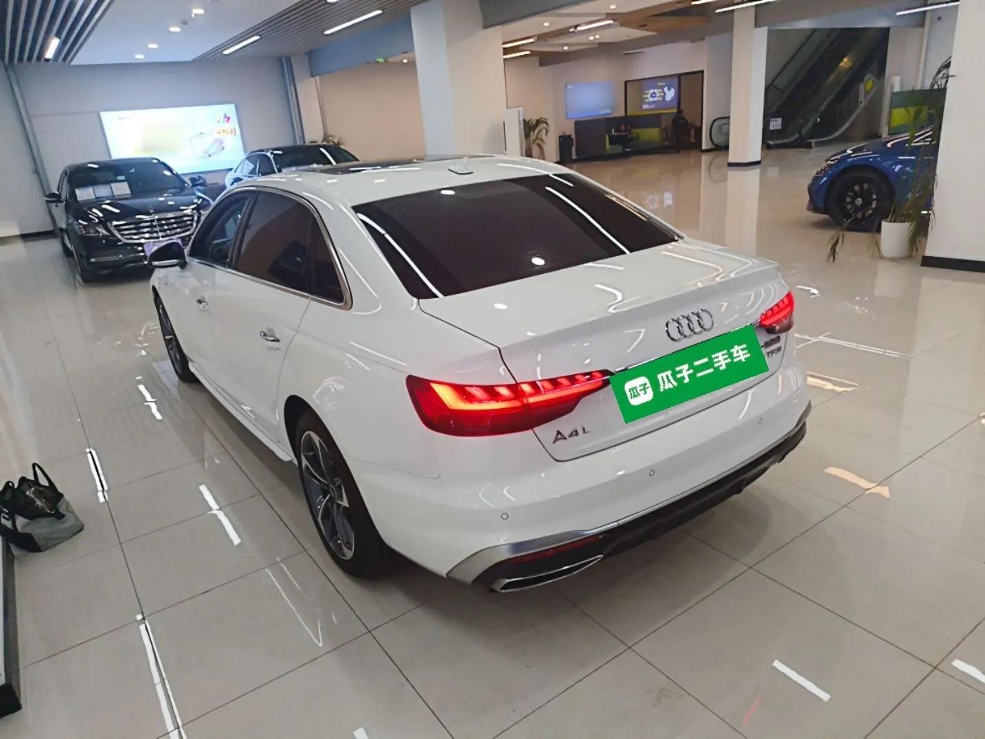 Audi A4L 2024 40 TFSI Fashion Dynamic Model — миниатюра 4