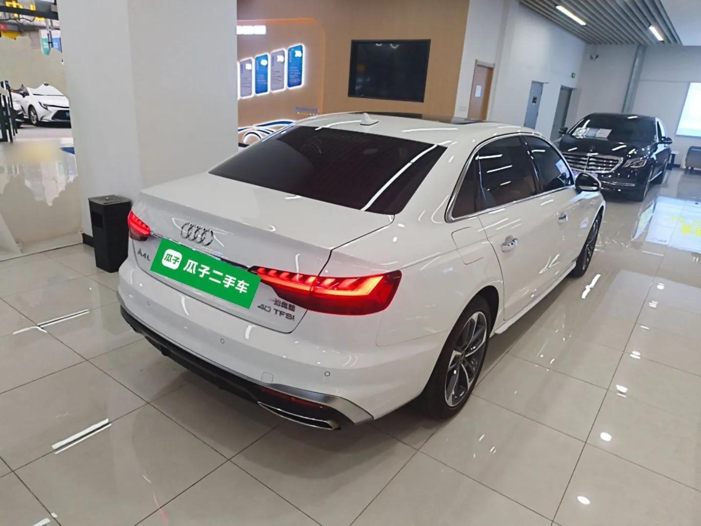 Audi A4L 2024 40 TFSI Fashion Dynamic Model — миниатюра 6