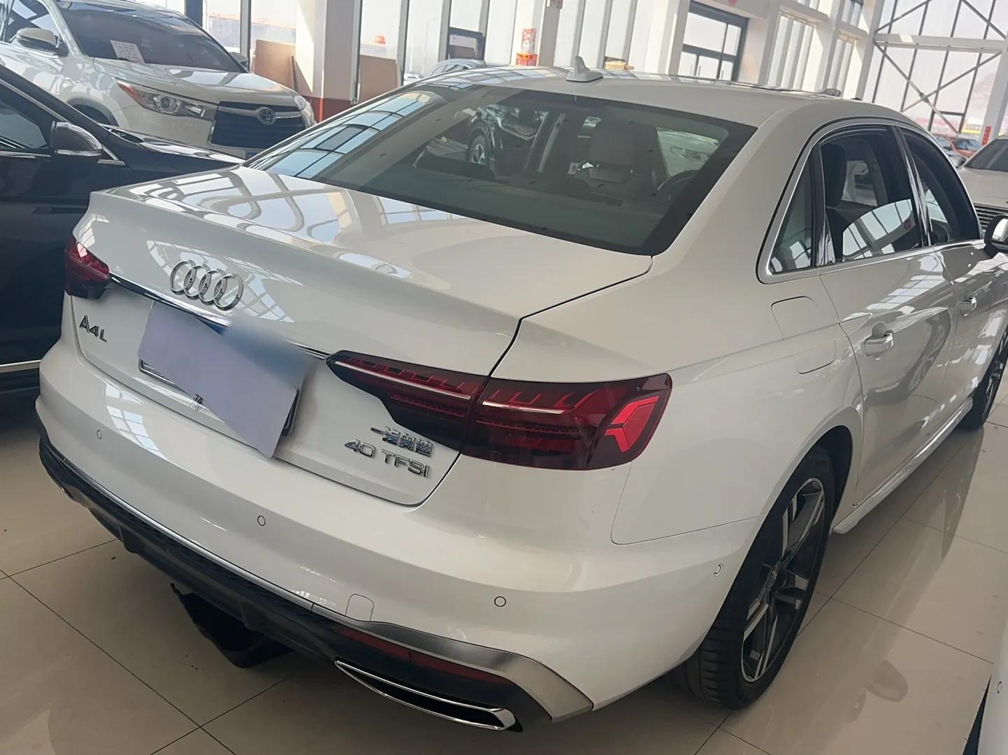 Audi A4L 2020 40 TFSI Luxury Dynamic Model — миниатюра 6