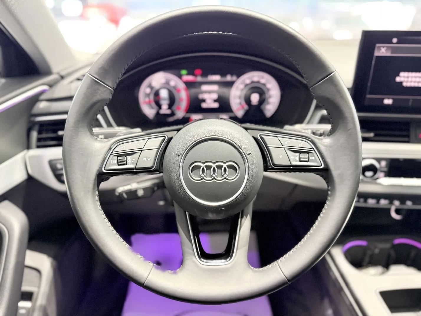 Audi A4L 2020 40 TFSI quattro Luxury Dynamic Model — миниатюра 28