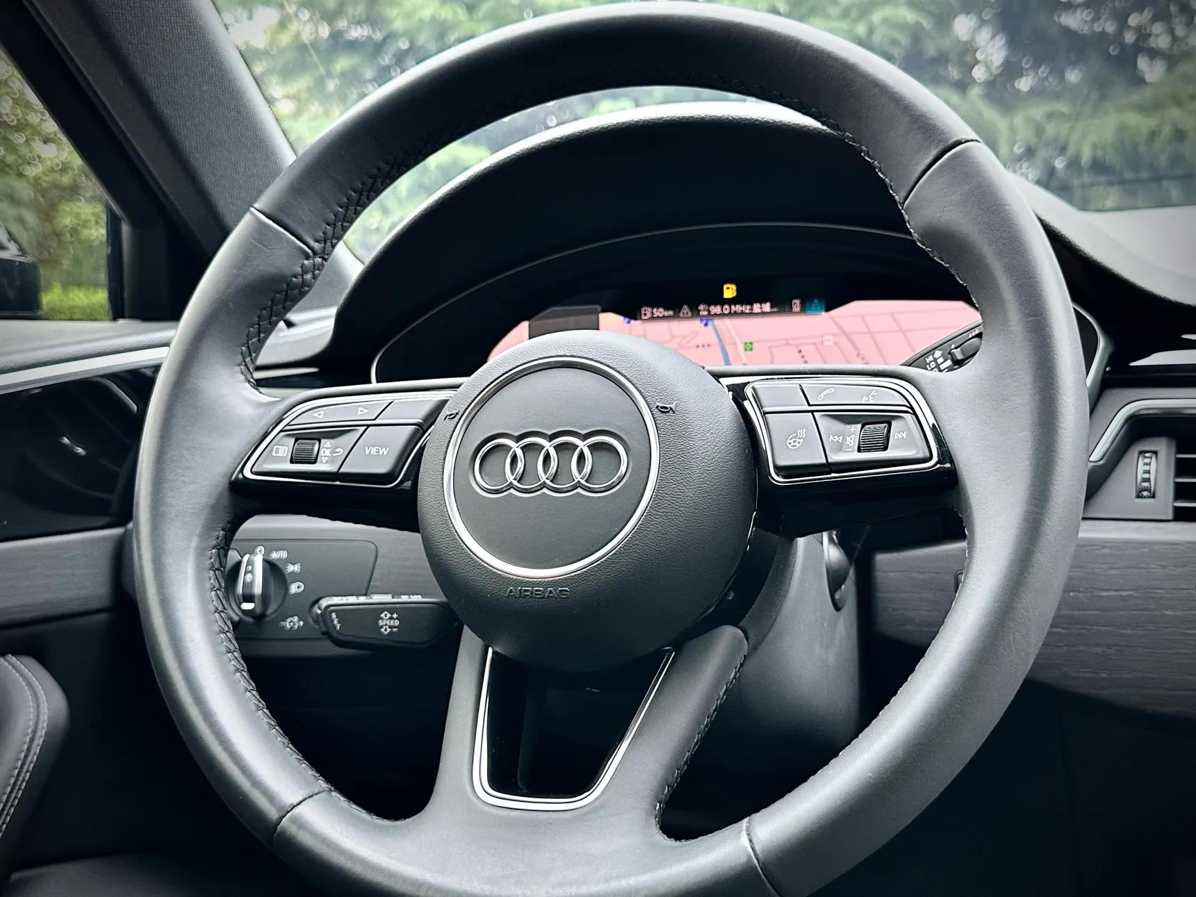 Audi A4L 2024 40 TFSI Luxury Dynamic Edition — миниатюра 14