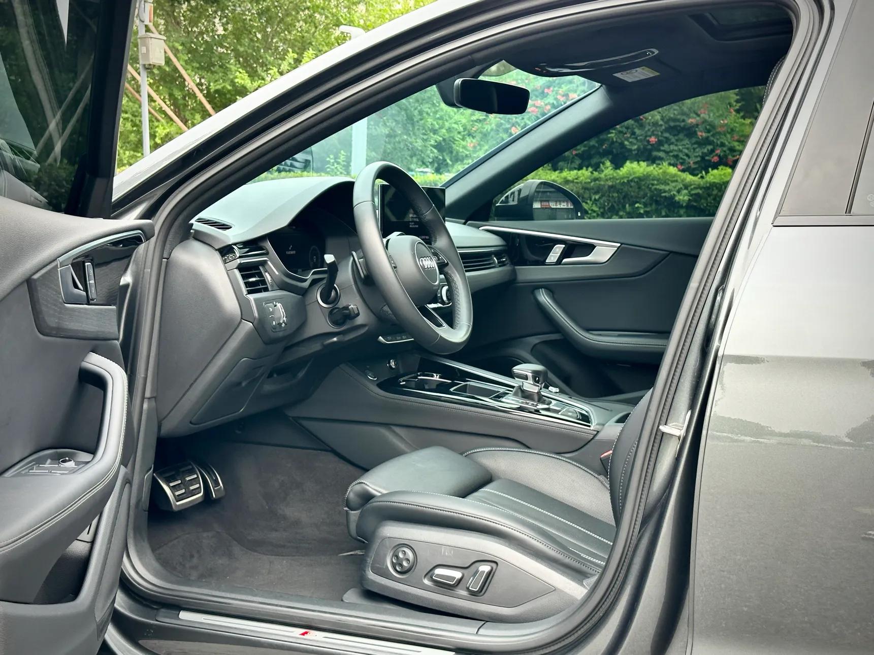 Audi A4L 2024 40 TFSI Luxury Dynamic Edition — миниатюра 19