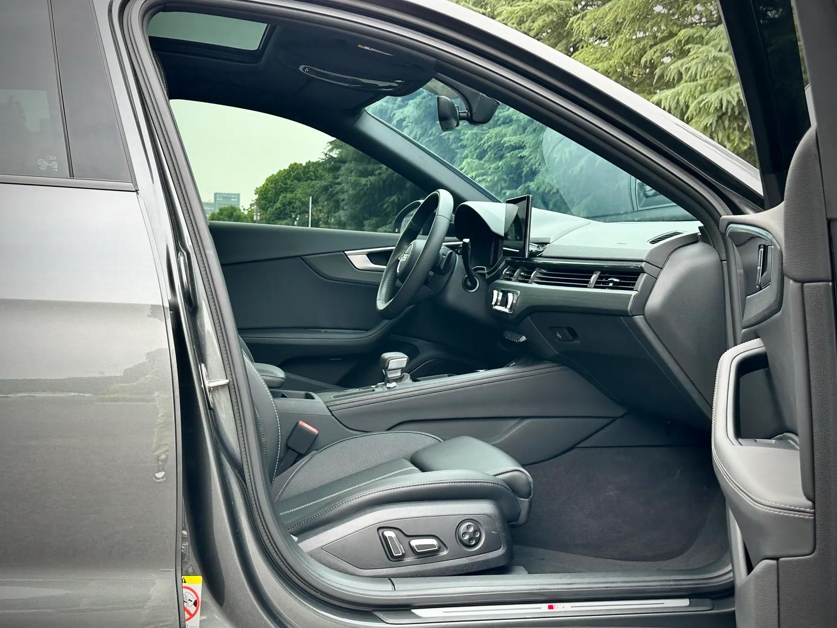 Audi A4L 2024 40 TFSI Luxury Dynamic Edition — миниатюра 23
