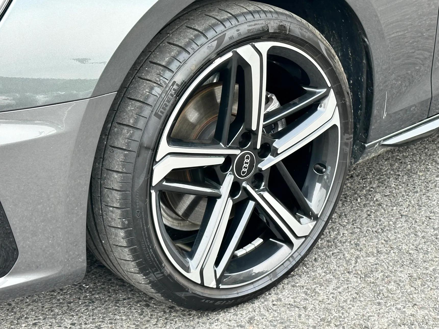 Audi A4L 2024 40 TFSI Luxury Dynamic Edition — миниатюра 8