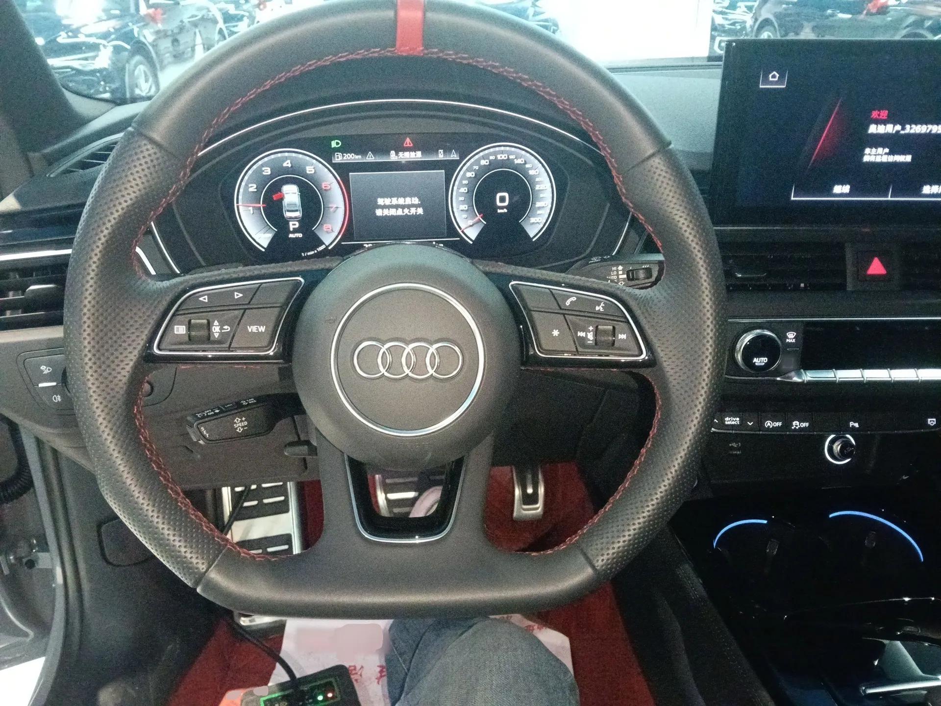 Audi A4L 2025 2 Million Units Enjoyment Version 40 TFSI Luxury Dynamic Edition — миниатюра 11