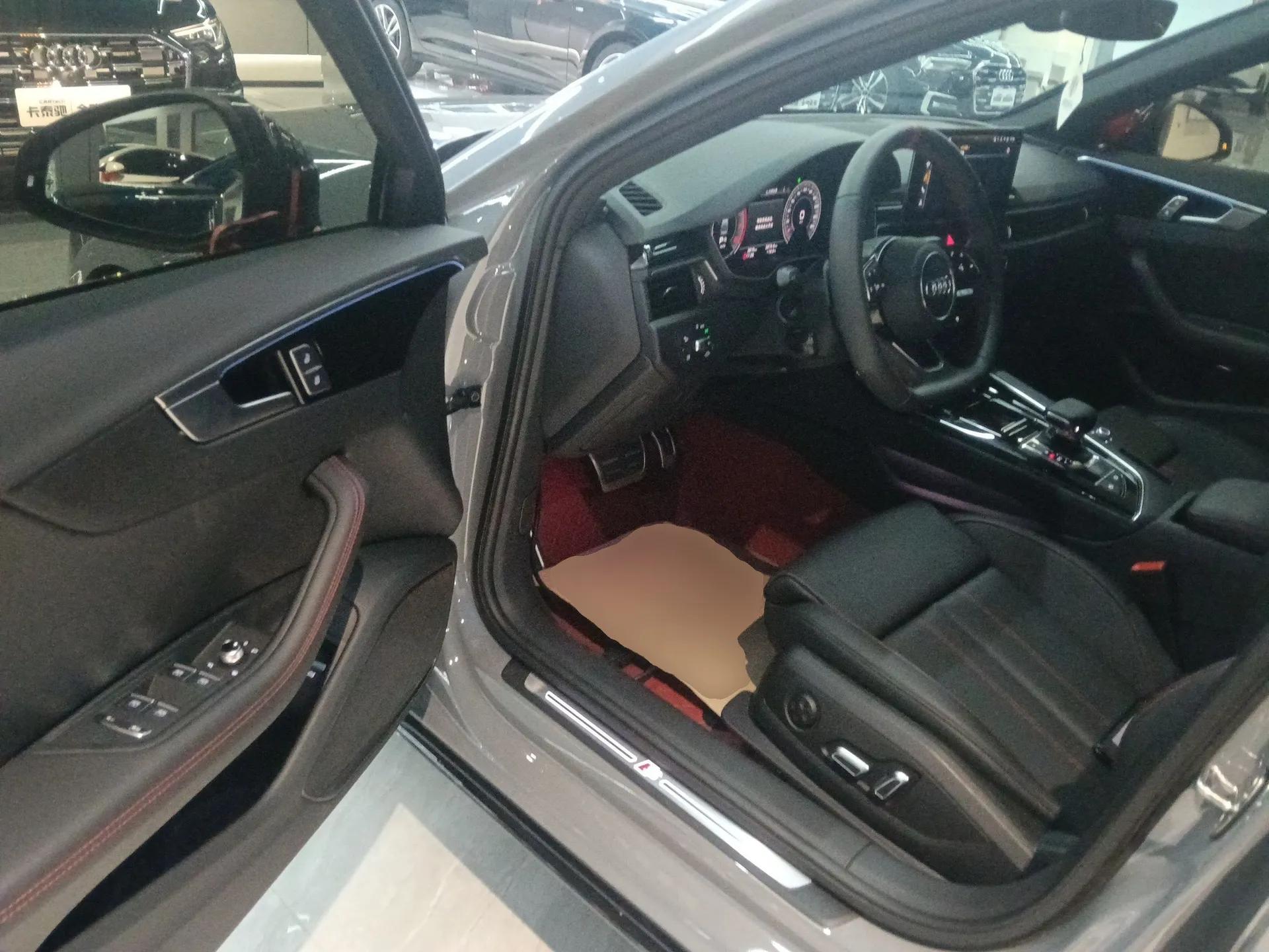 Audi A4L 2025 2 Million Units Enjoyment Version 40 TFSI Luxury Dynamic Edition — миниатюра 16