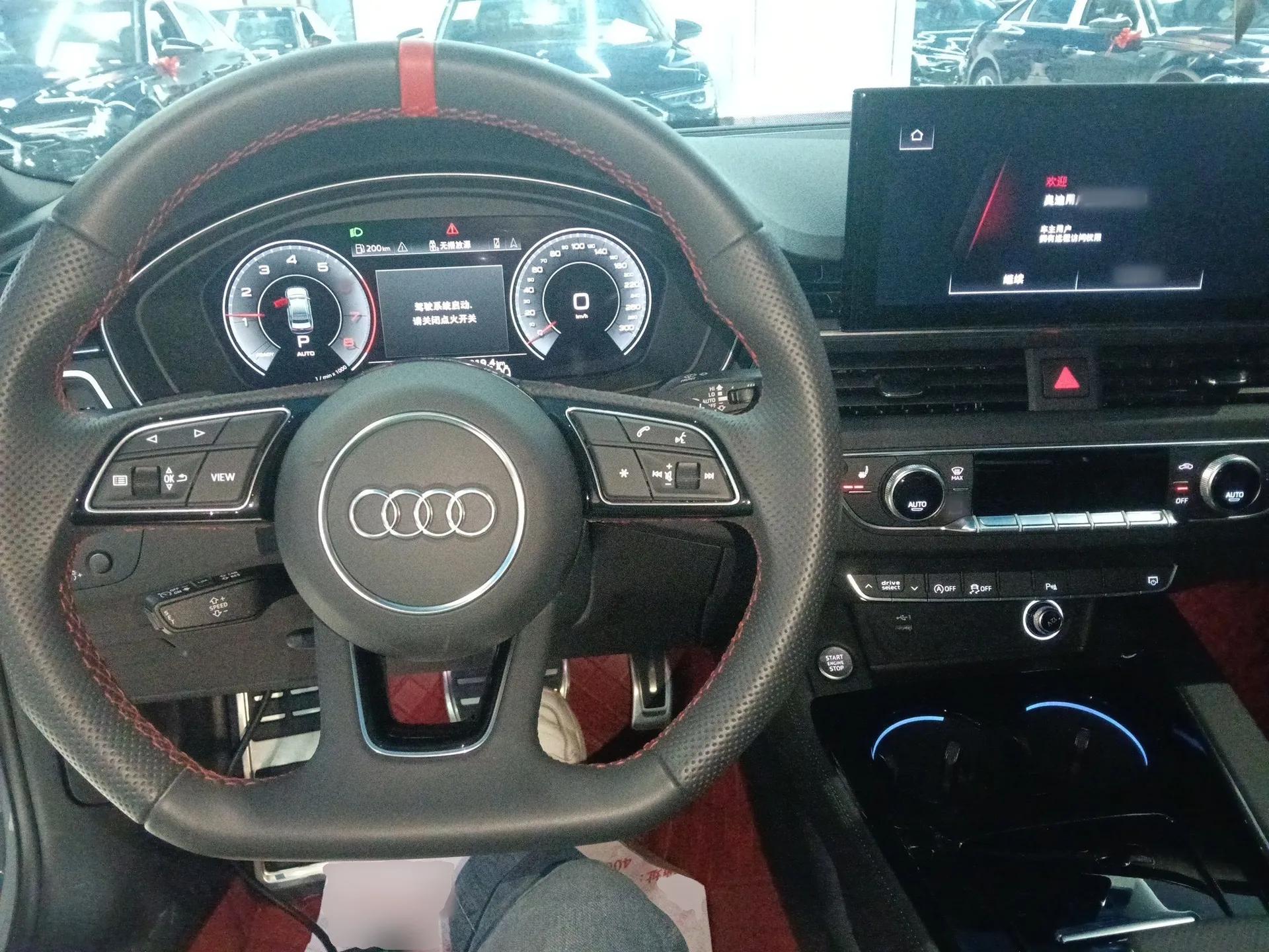 Audi A4L 2025 2 Million Units Enjoyment Version 40 TFSI Luxury Dynamic Edition — миниатюра 10