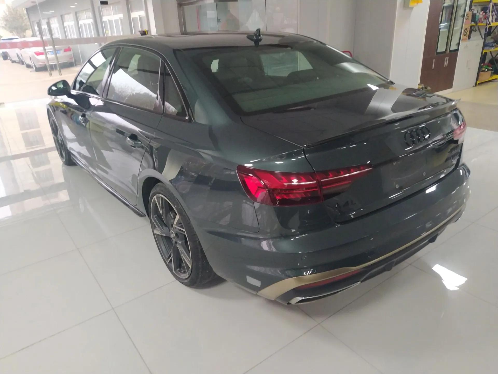 Audi A4L 2024 40 TFSI quattro RS Performance Package — миниатюра 4