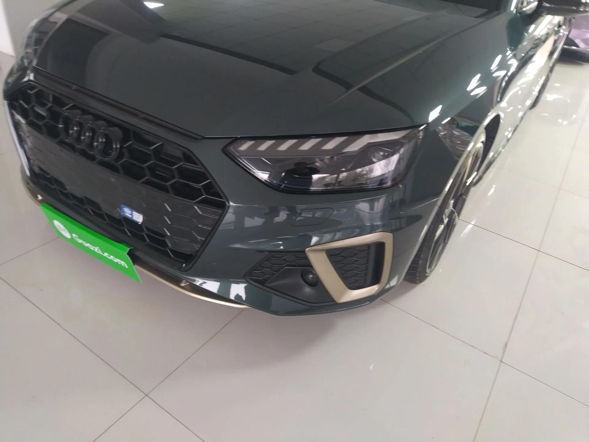 Audi A4L 2024 40 TFSI quattro RS Performance Package — миниатюра 9