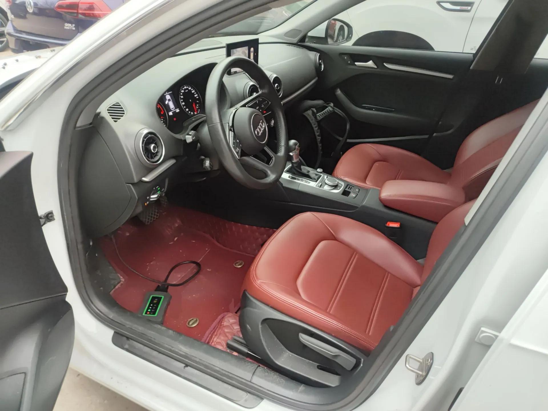Audi A3 2020 Sportback 35 TFSI Ambition China VI — миниатюра 17