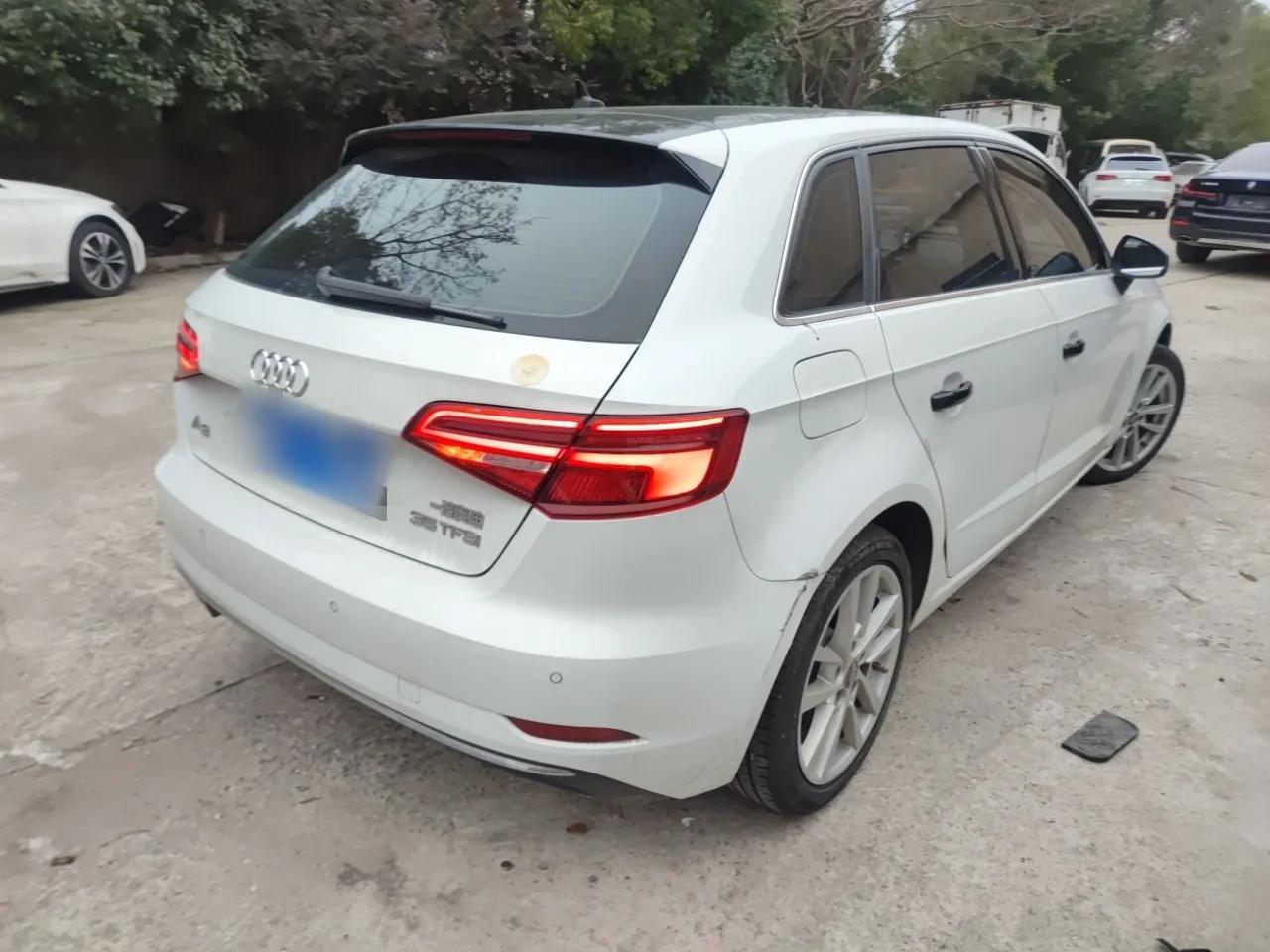 Audi A3 2020 Sportback 35 TFSI Ambition China VI — миниатюра 4