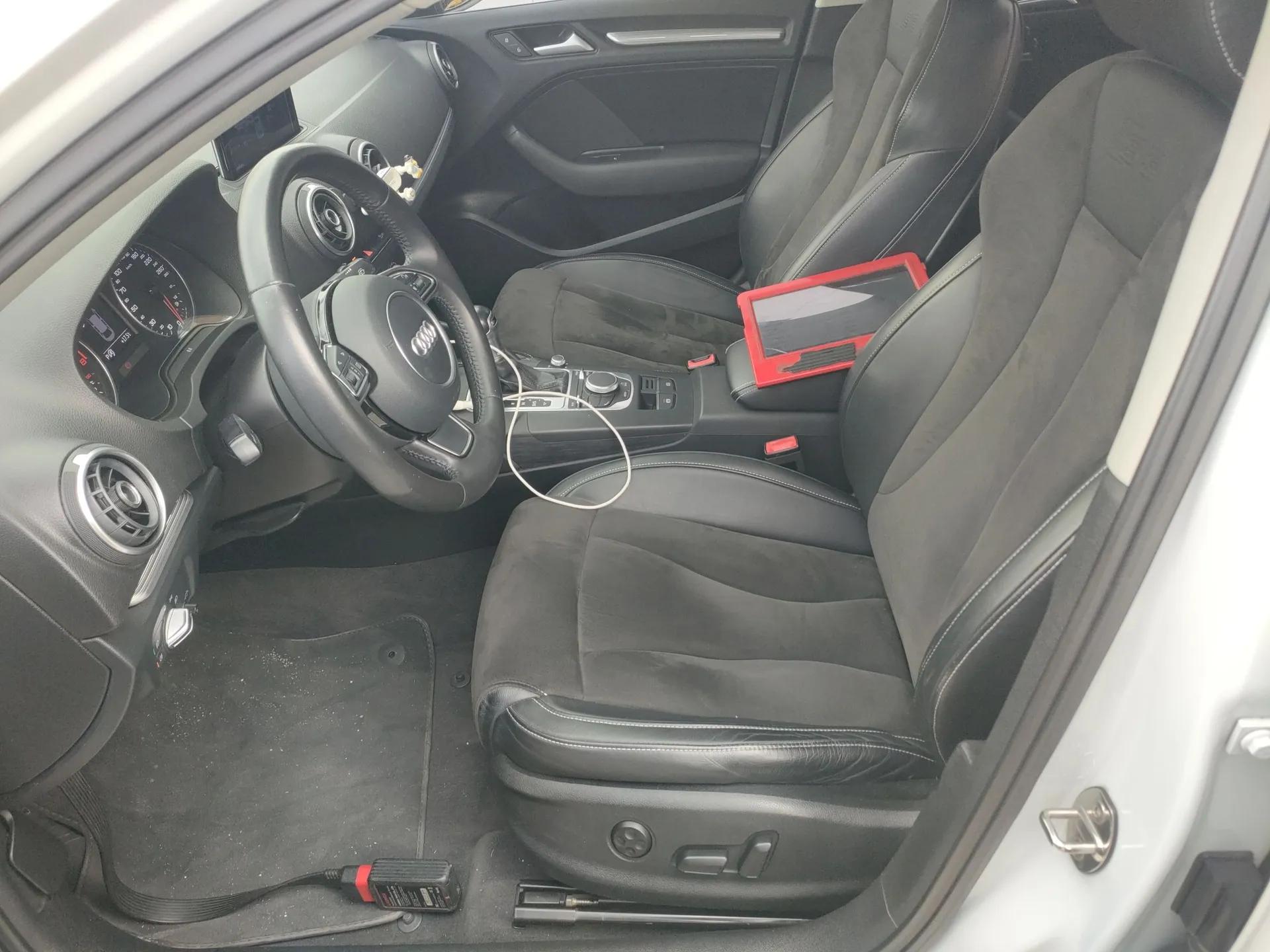 Audi A3 2016 Limousine 35 TFSI Prestige Edition — миниатюра 17