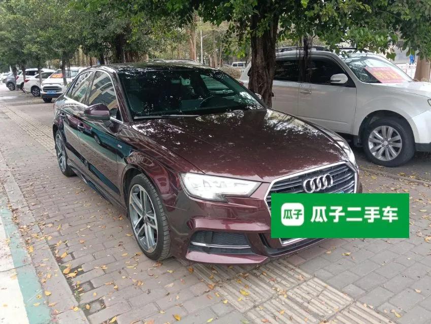 Audi A3 2018 30th Anniversary Edition Limousine 35 TFSI Sport Model — миниатюра 6