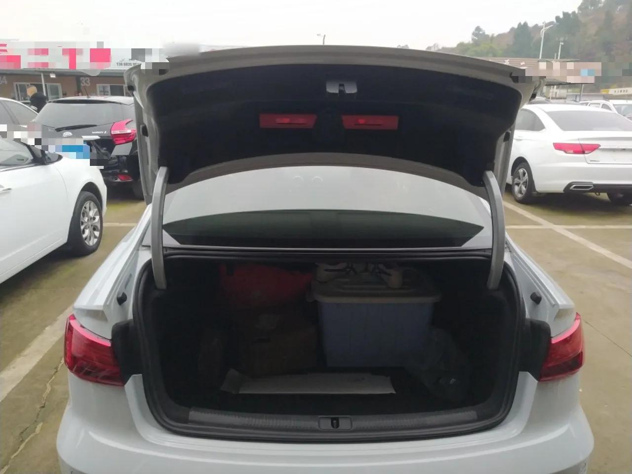 Audi A3 2019 Limousine 35 TFSI Style Version China V Emission Standard — миниатюра 18