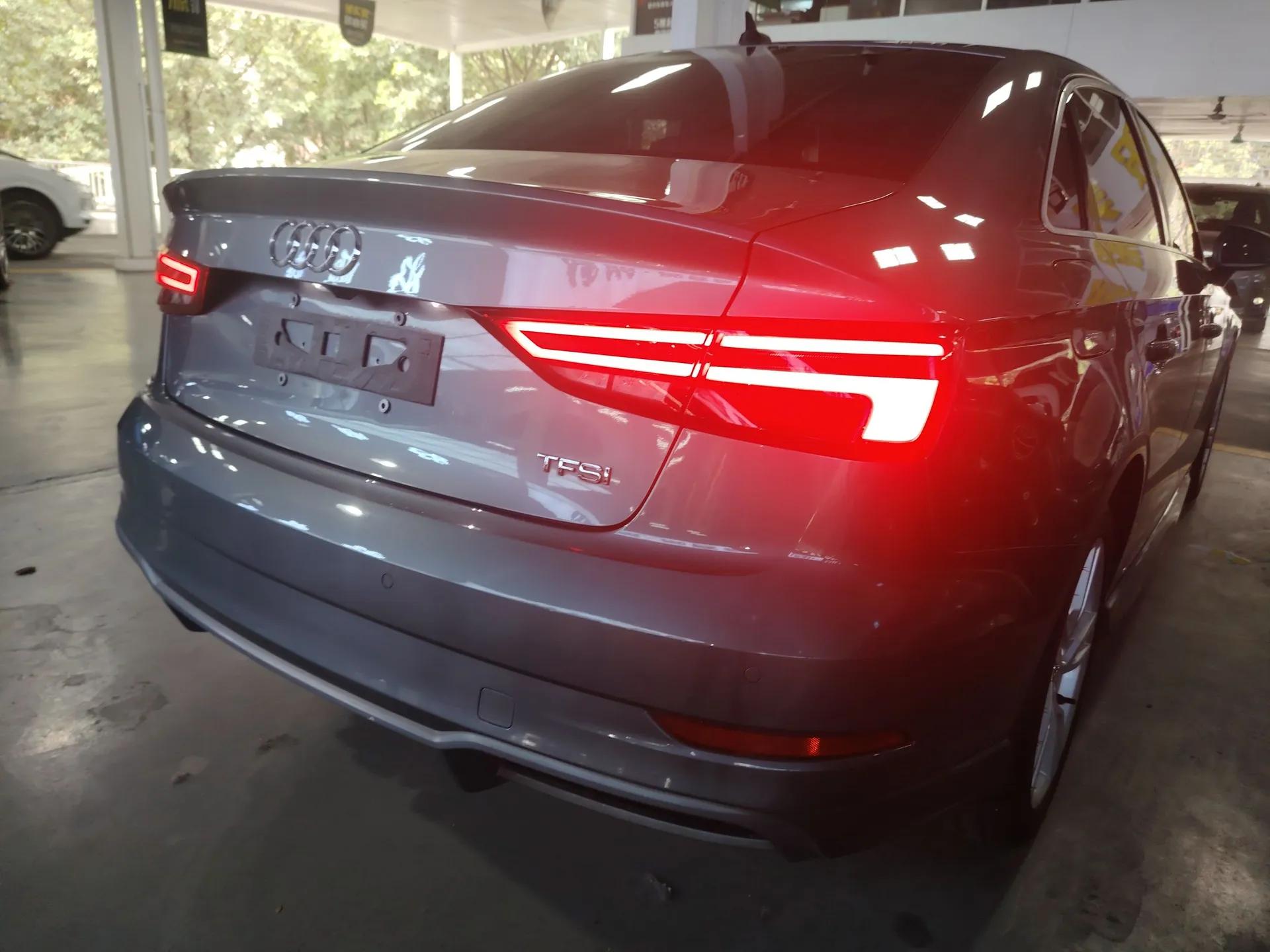 Audi A3 2020 Limousine 35 TFSI Fashion Edition China VI Emission Standard — миниатюра 4