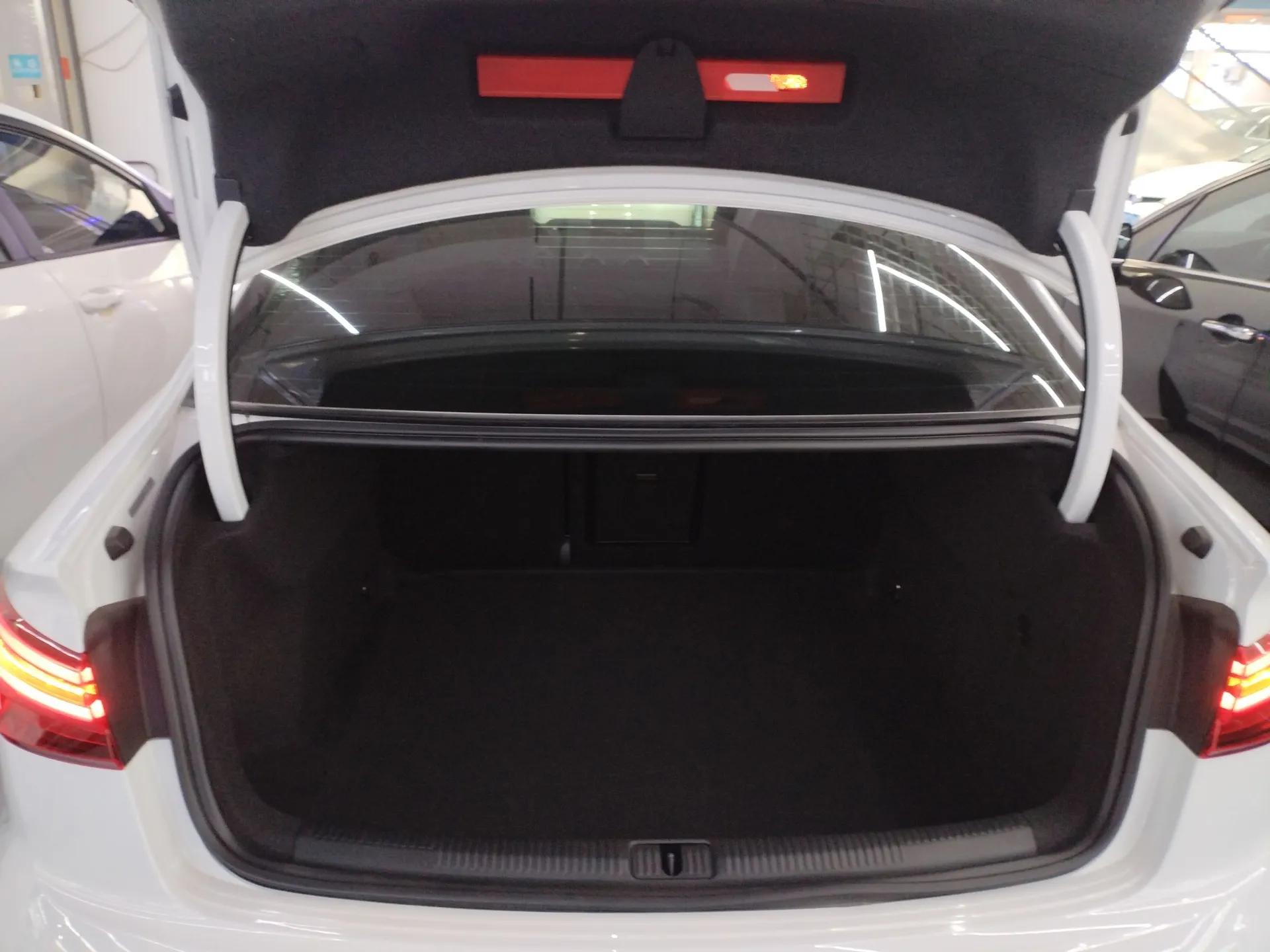 Audi A3 2019 Limousine 35 TFSI Fashion Edition China V standard — миниатюра 22