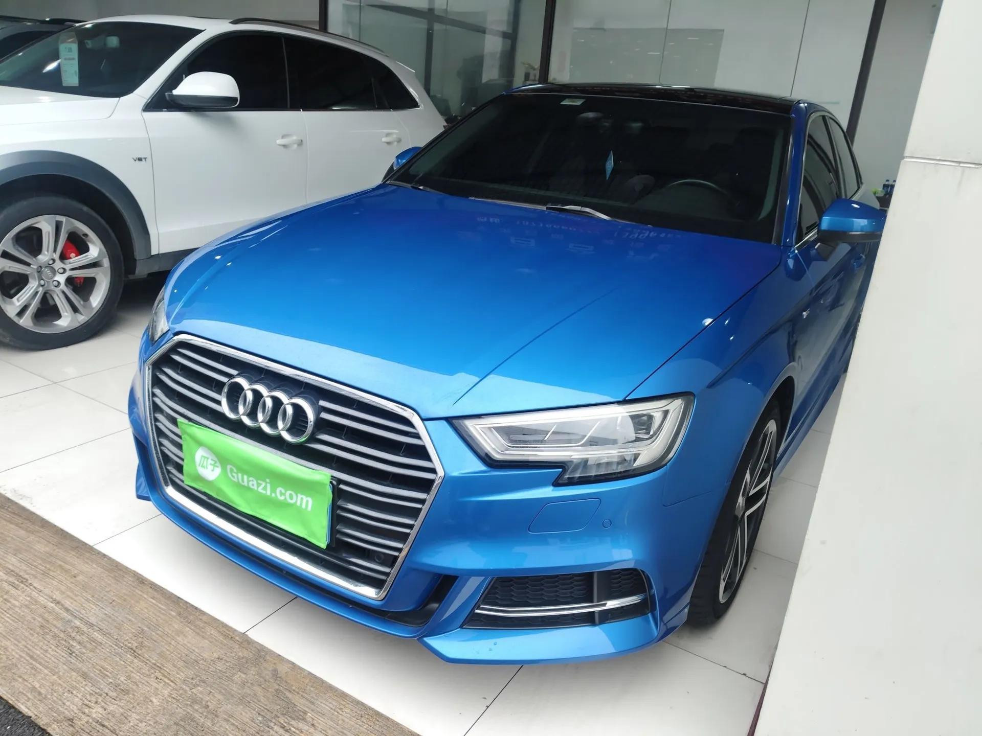 Audi A3 2019 Limousine 35 TFSI Sporty Version China VI — миниатюра 1
