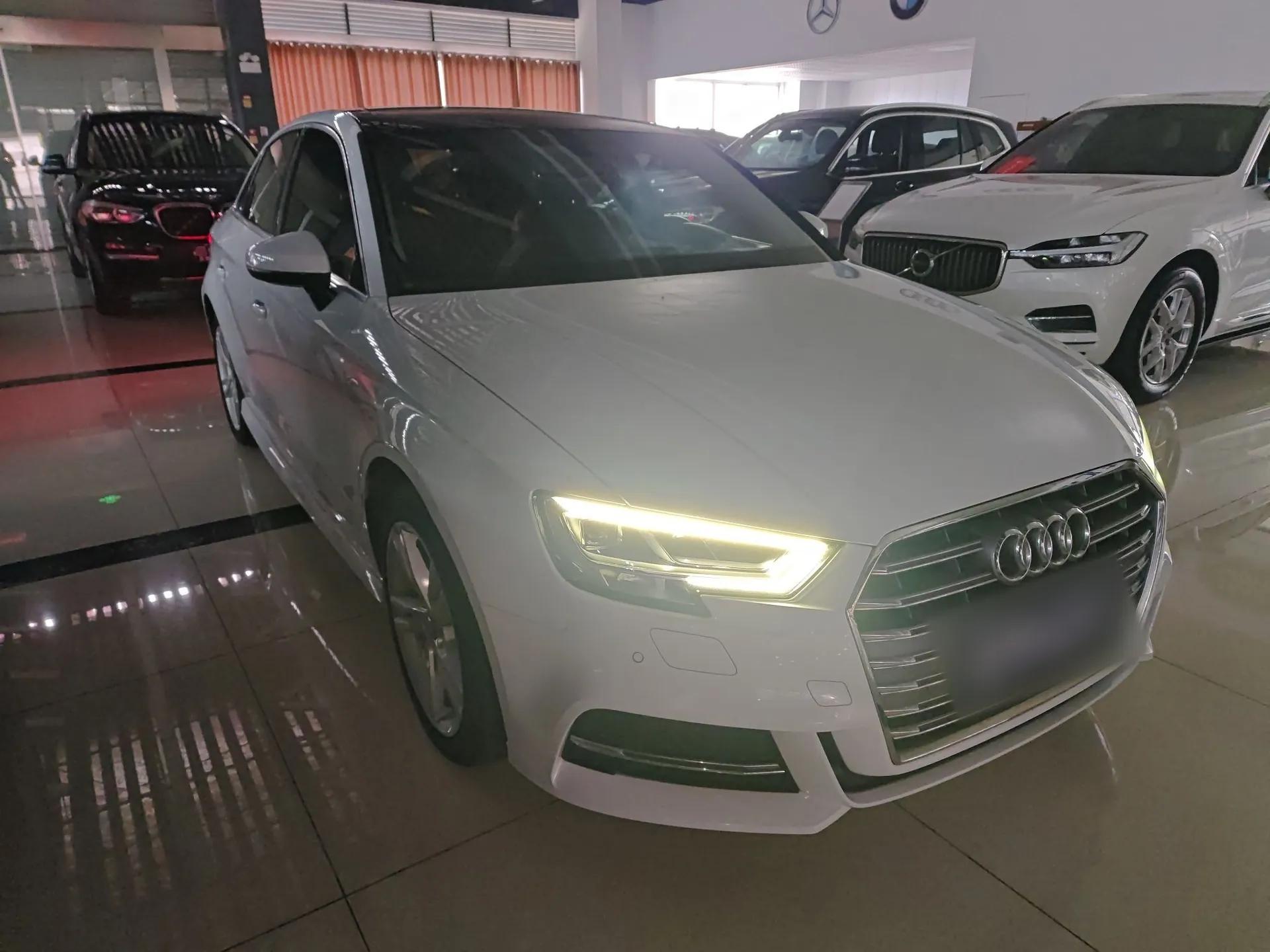 Audi A3 2020 Limousine 35 TFSI Fashion Edition China VI Emission Standard — миниатюра 3