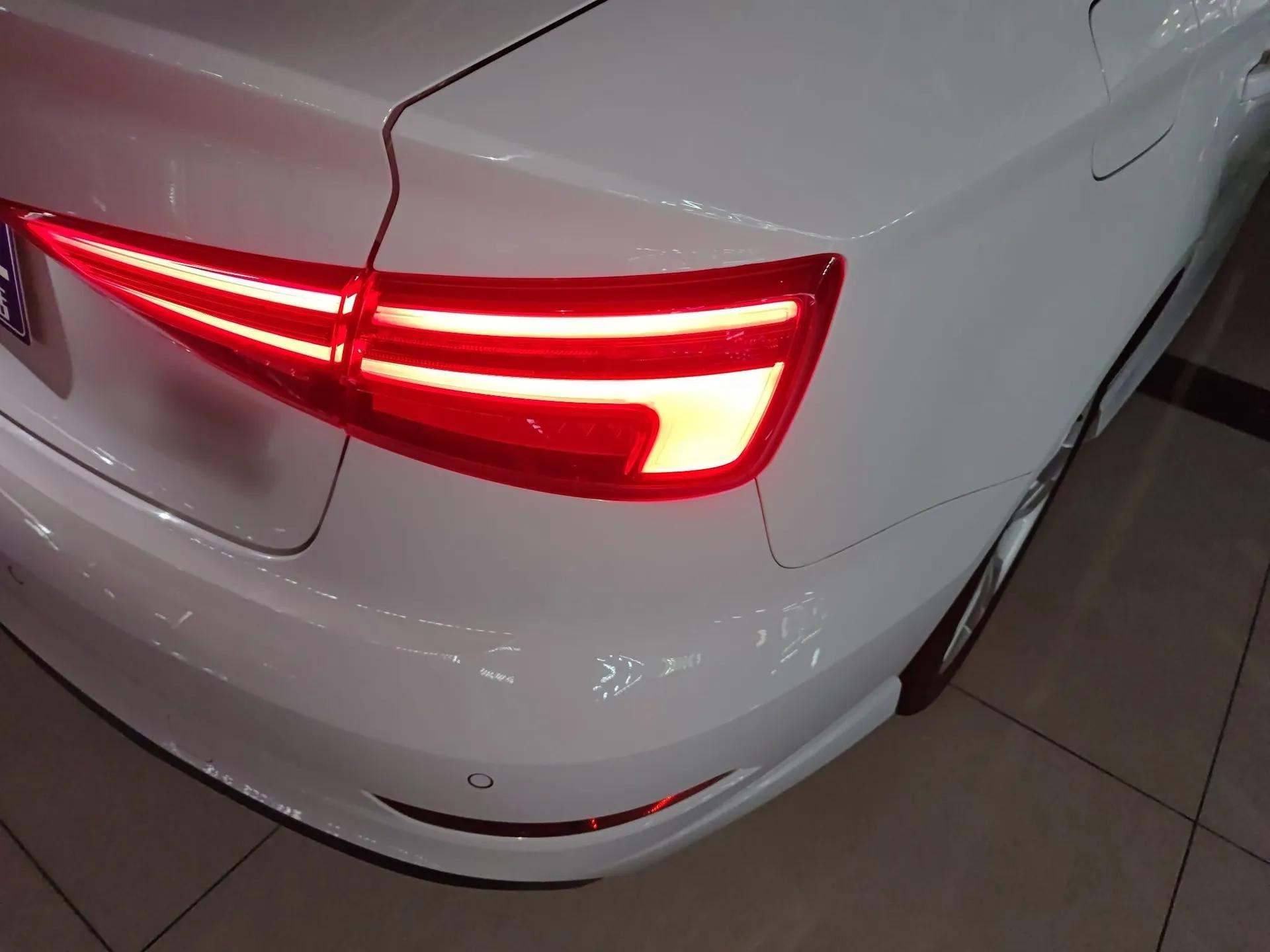 Audi A3 2020 Limousine 35 TFSI Fashion Edition China VI Emission Standard — миниатюра 7