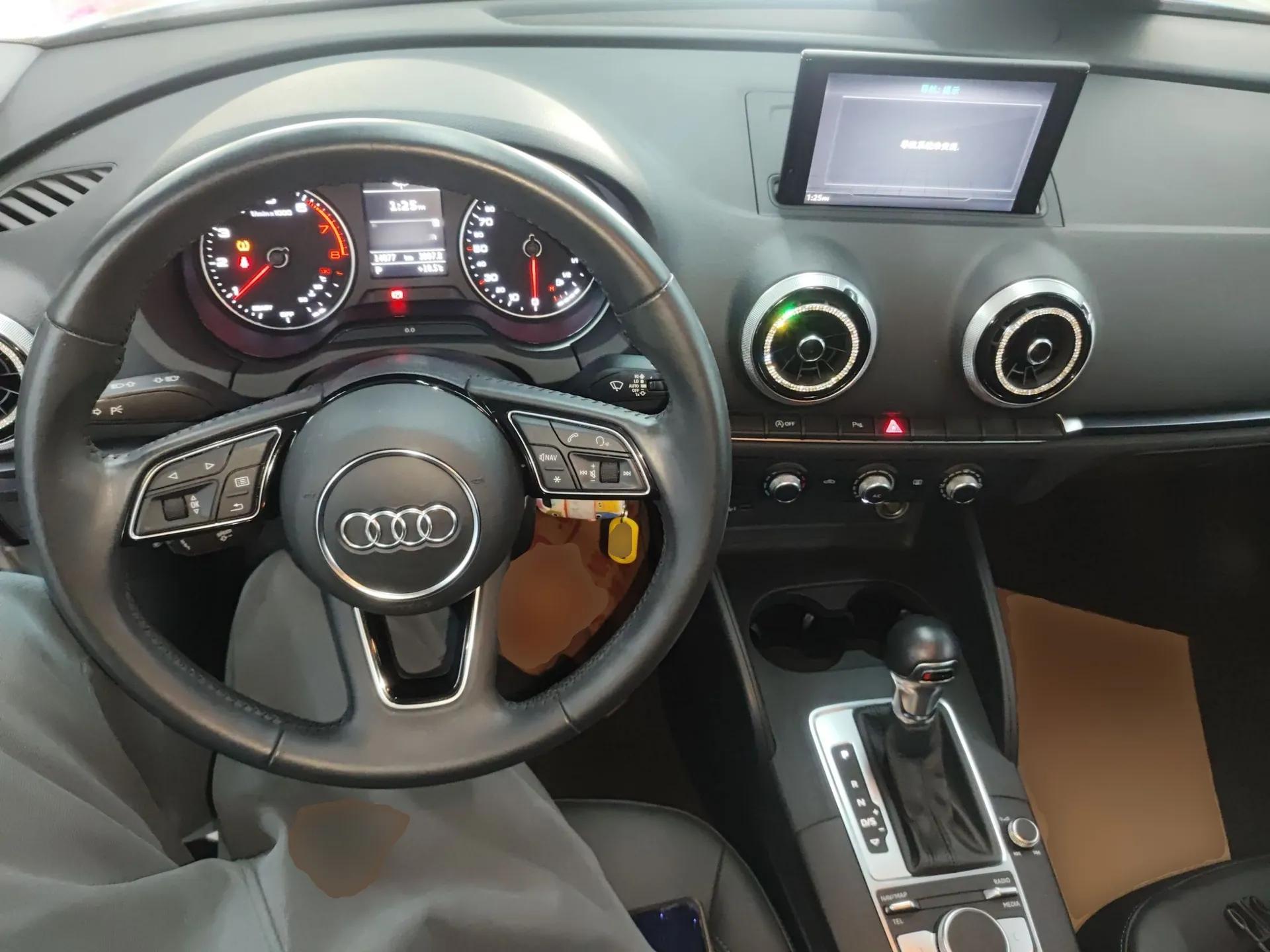 Audi A3 2020 Limousine 35 TFSI Fashion Edition China VI Emission Standard — миниатюра 13