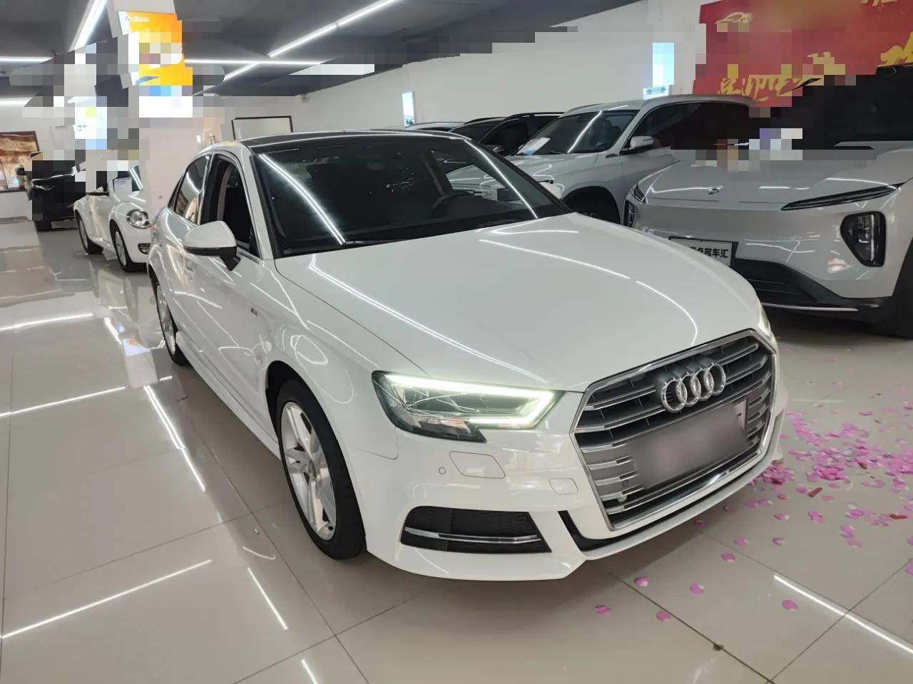 Audi A3 2020 Limousine 35 TFSI Fashion Edition China VI Emission Standard — миниатюра 3