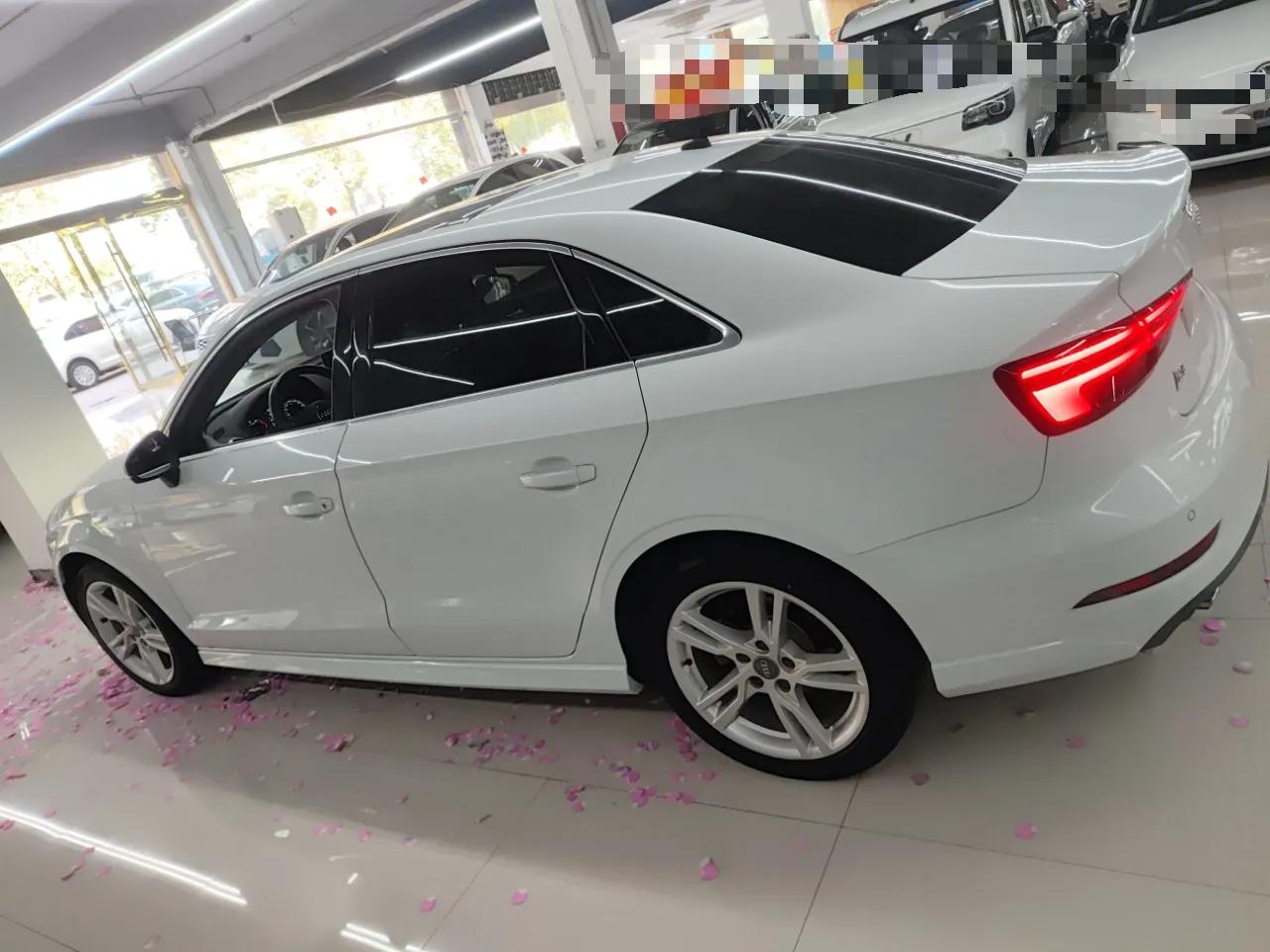 Audi A3 2020 Limousine 35 TFSI Fashion Edition China VI Emission Standard — миниатюра 4