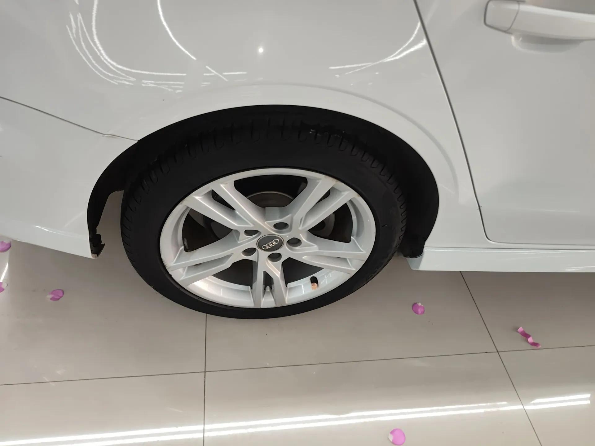 Audi A3 2020 Limousine 35 TFSI Fashion Edition China VI Emission Standard — миниатюра 10