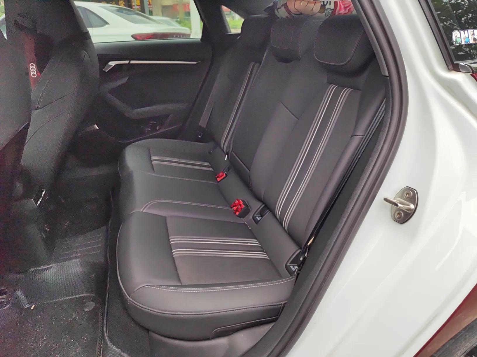 Audi A3 2022 A3L Limousine 35 TFSI Fashion Sport Model — миниатюра 18