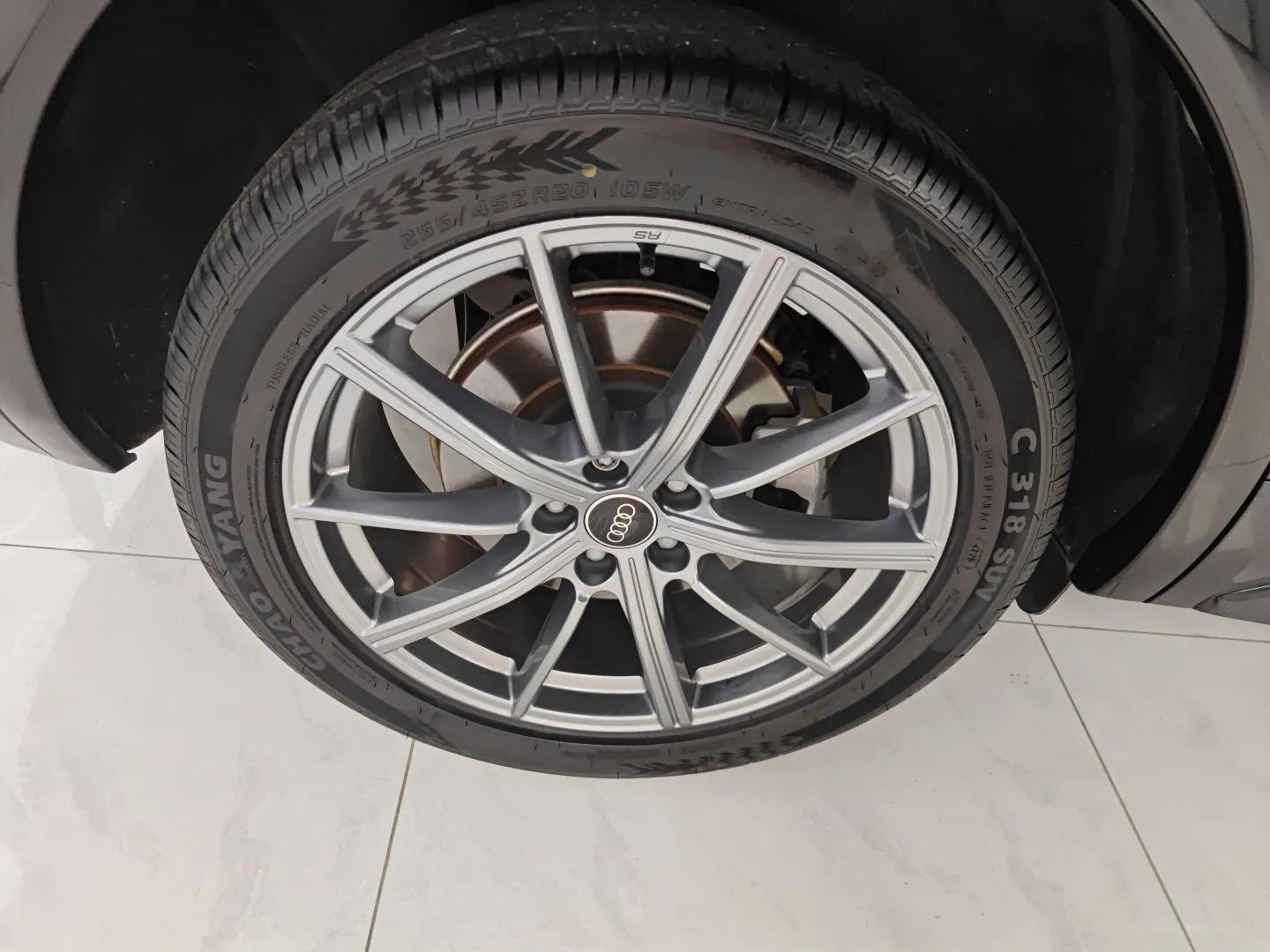 Audi Q5L 2022 Updated 45T Luxury Dynamic Version — миниатюра 10