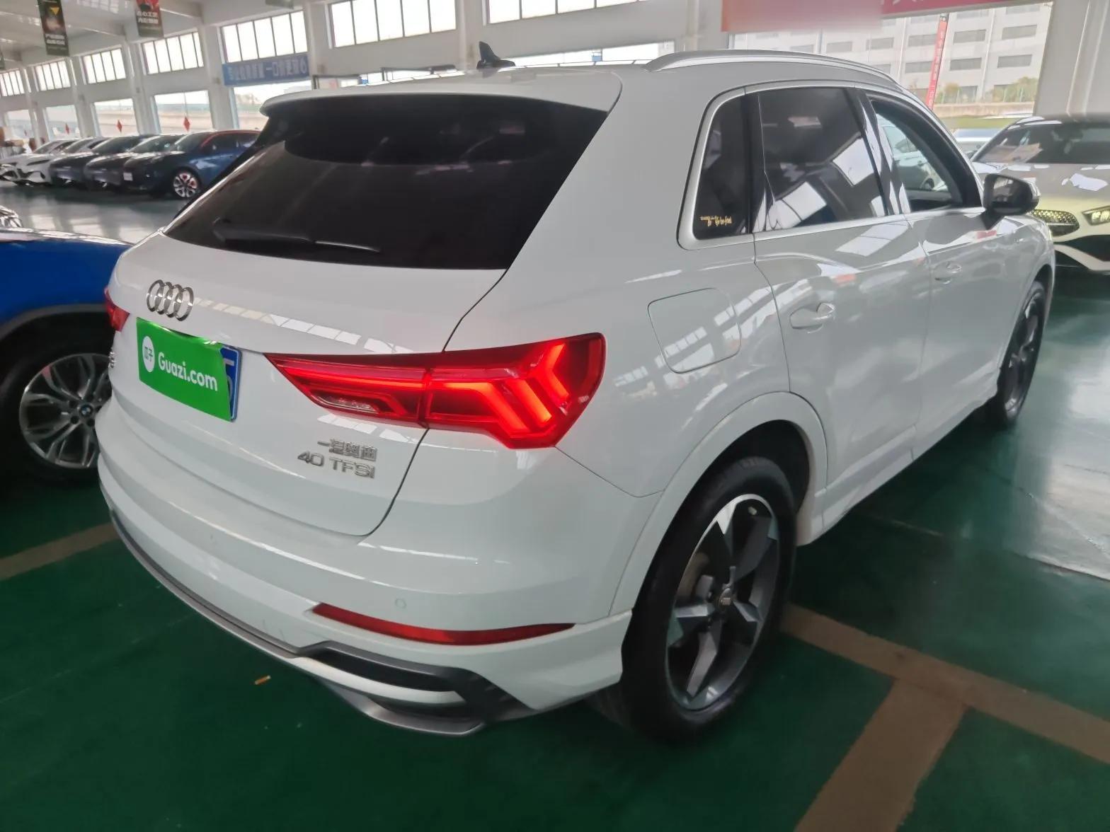 Audi Q3 2019 40 TFSI Fashion Dynamic Model — миниатюра 6