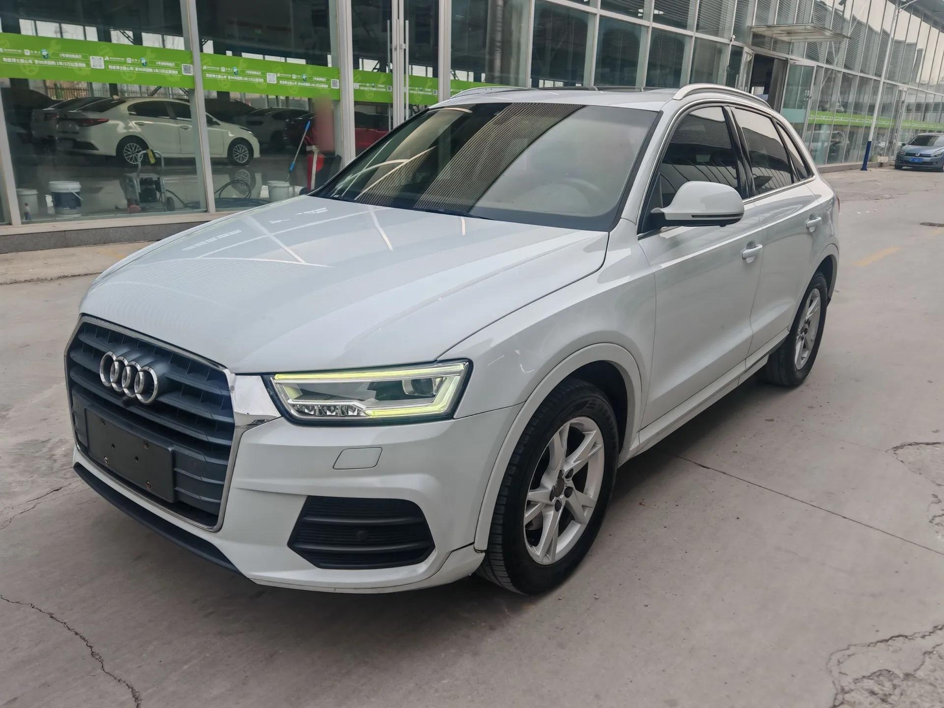 Audi Q3 2018 30th Anniversary Edition 35 TFSI Fashion Model — миниатюра 1